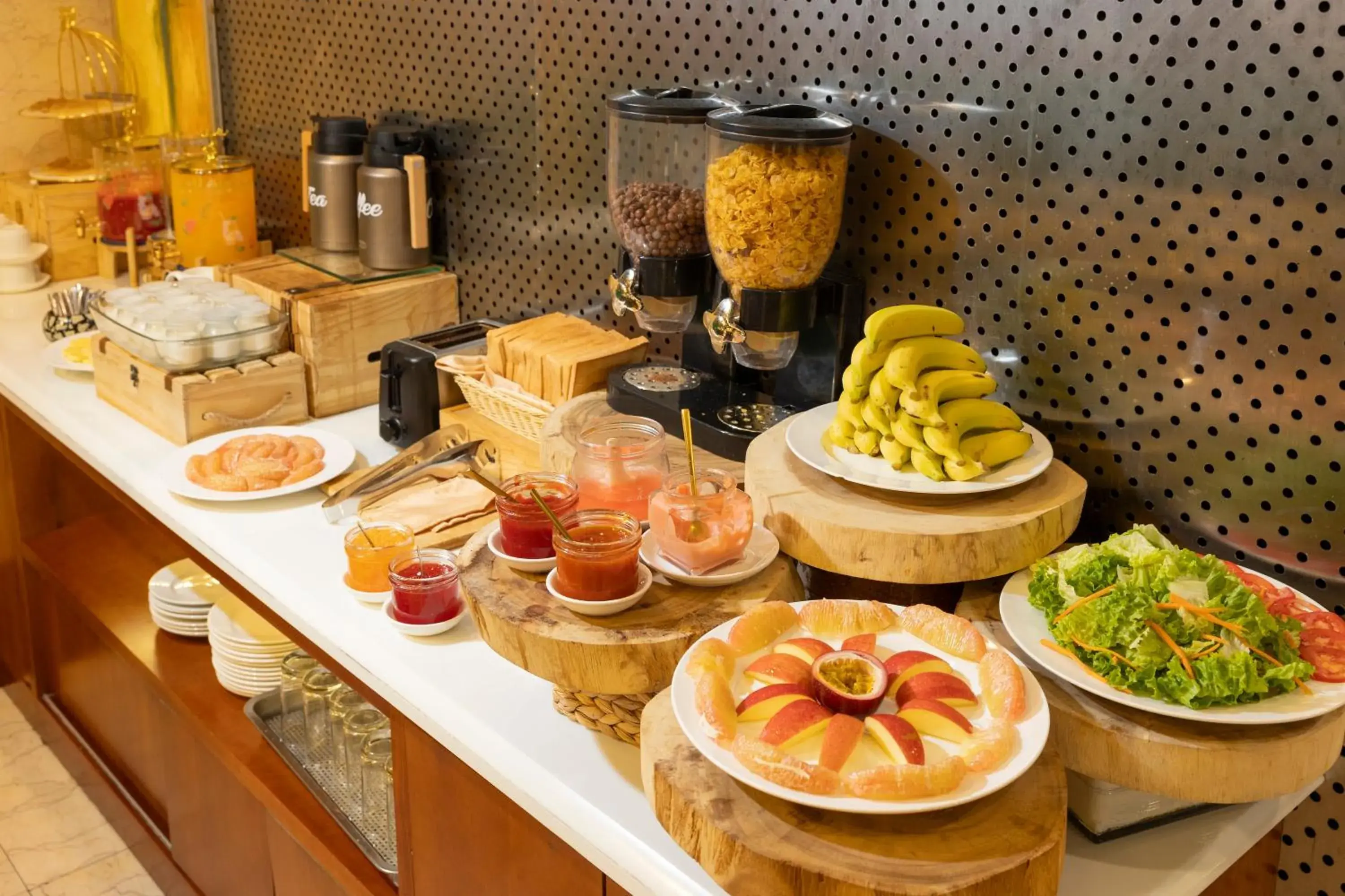 Buffet breakfast in White Lotus Hotel Saigon Buffet breakfast in White Lotus Hotel Saigon