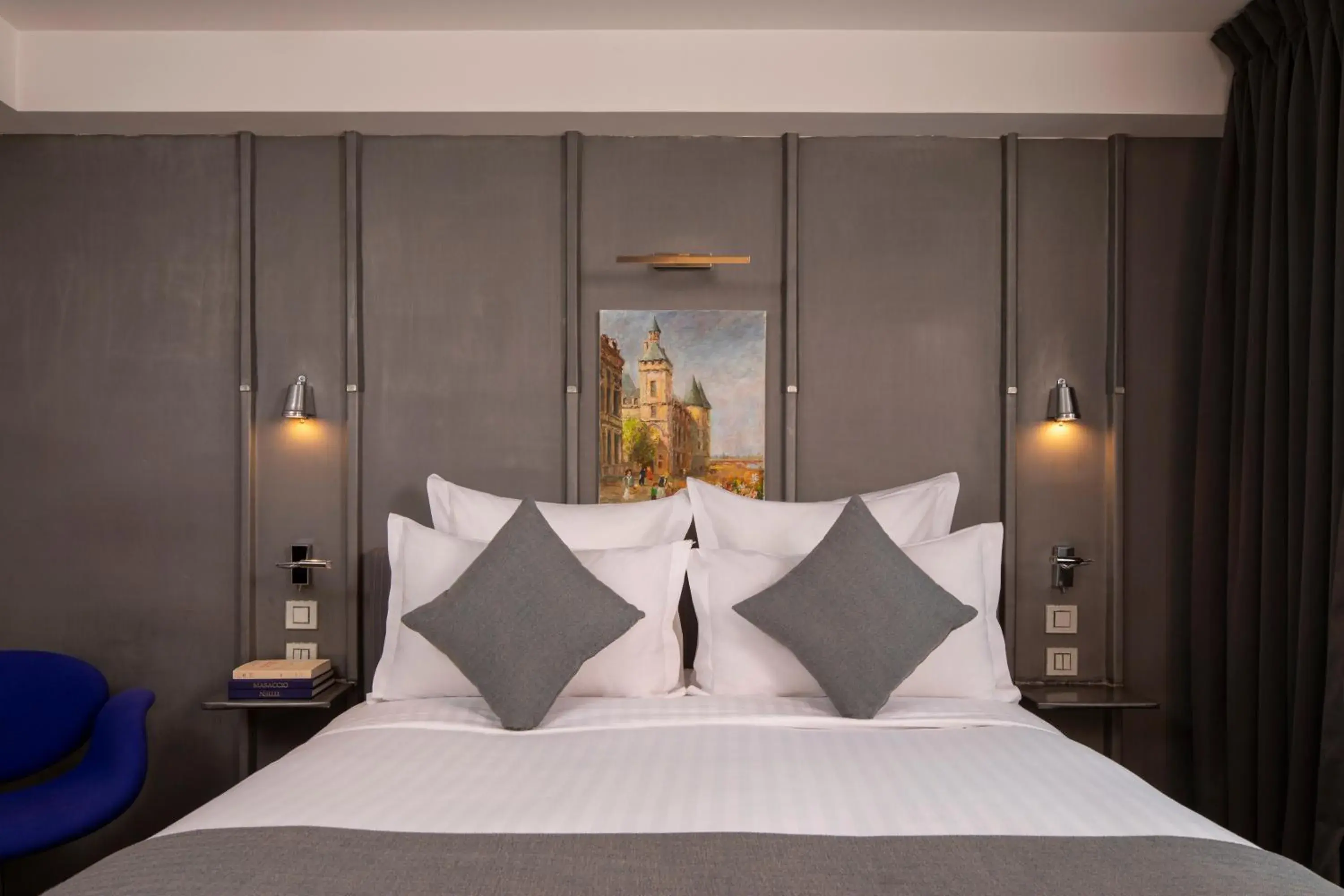 Bedroom, Bed in Le Pradey Bedroom, Bed in Le Pradey