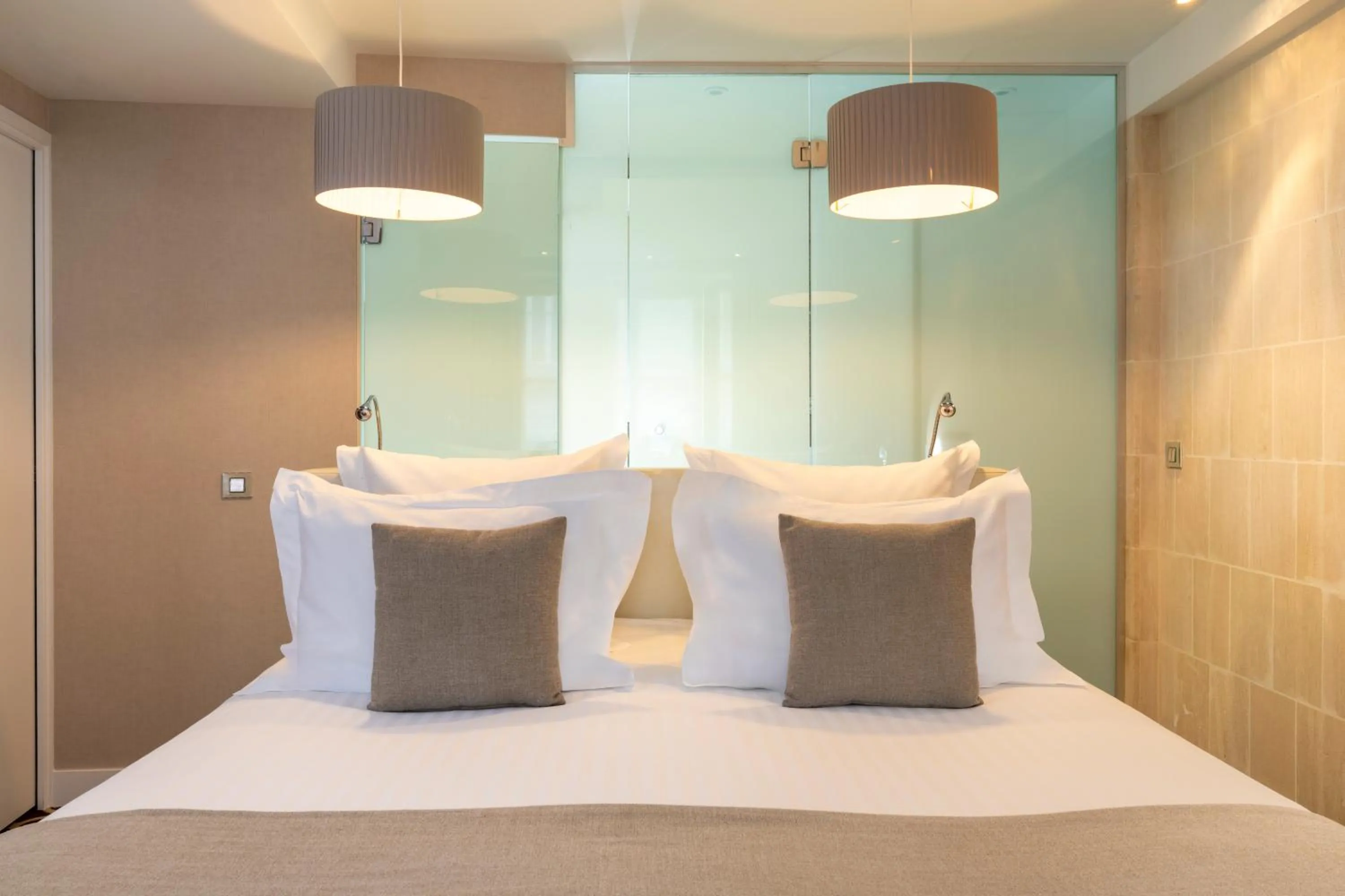 Bed in Hôtel Le Pradey