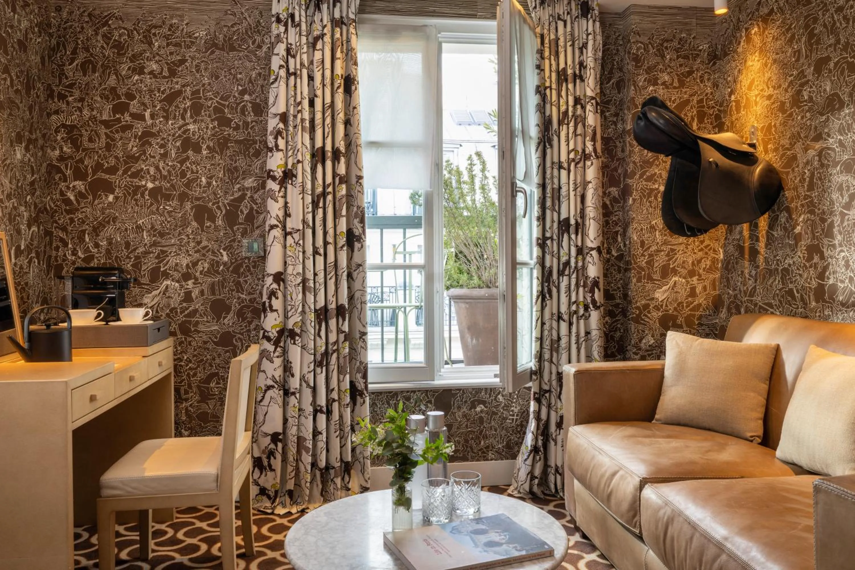 Seating area in Hôtel Le Pradey