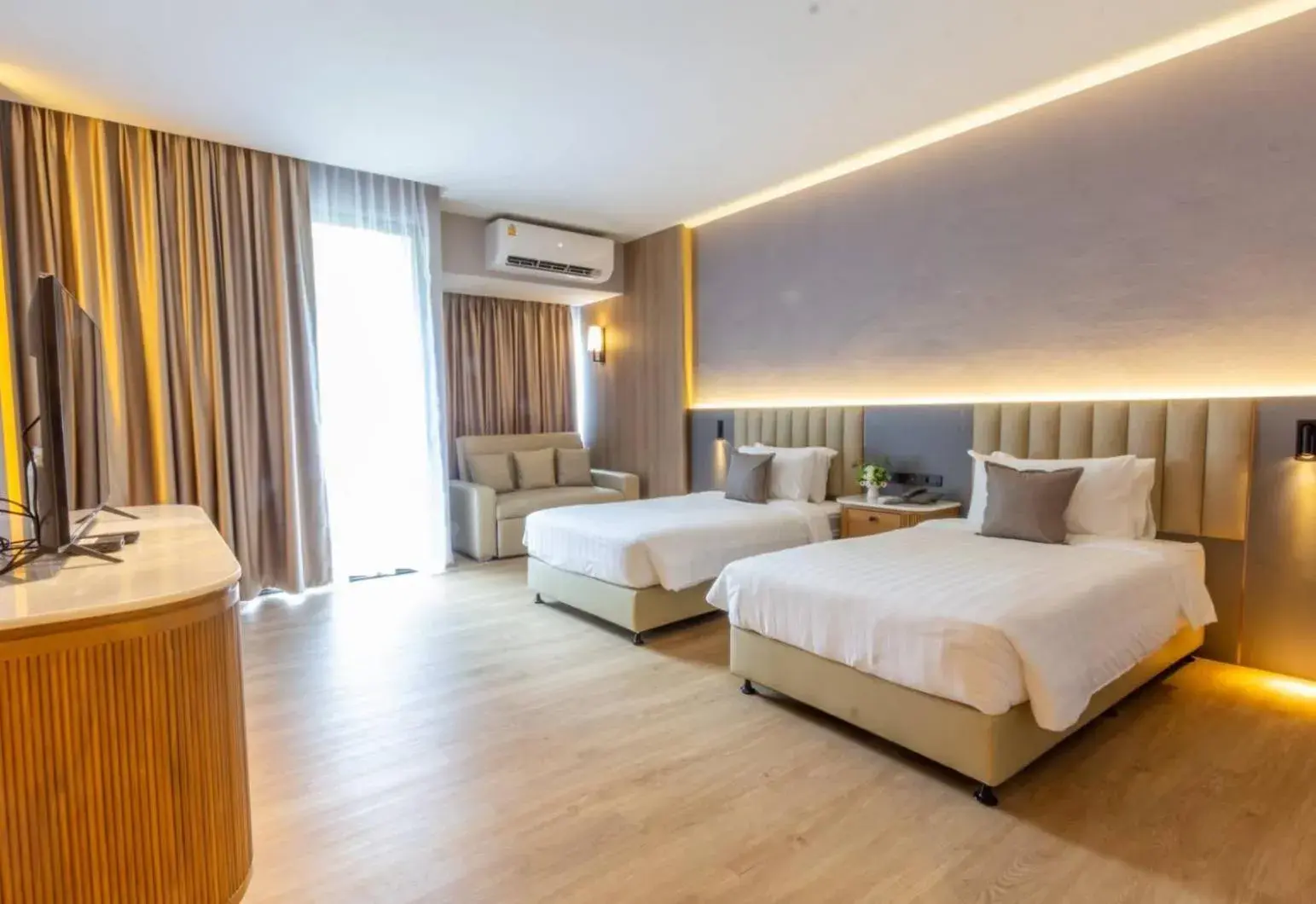 Bed in Gassan Khuntan Golf & Resort Bed in Gassan Khuntan Golf & Resort