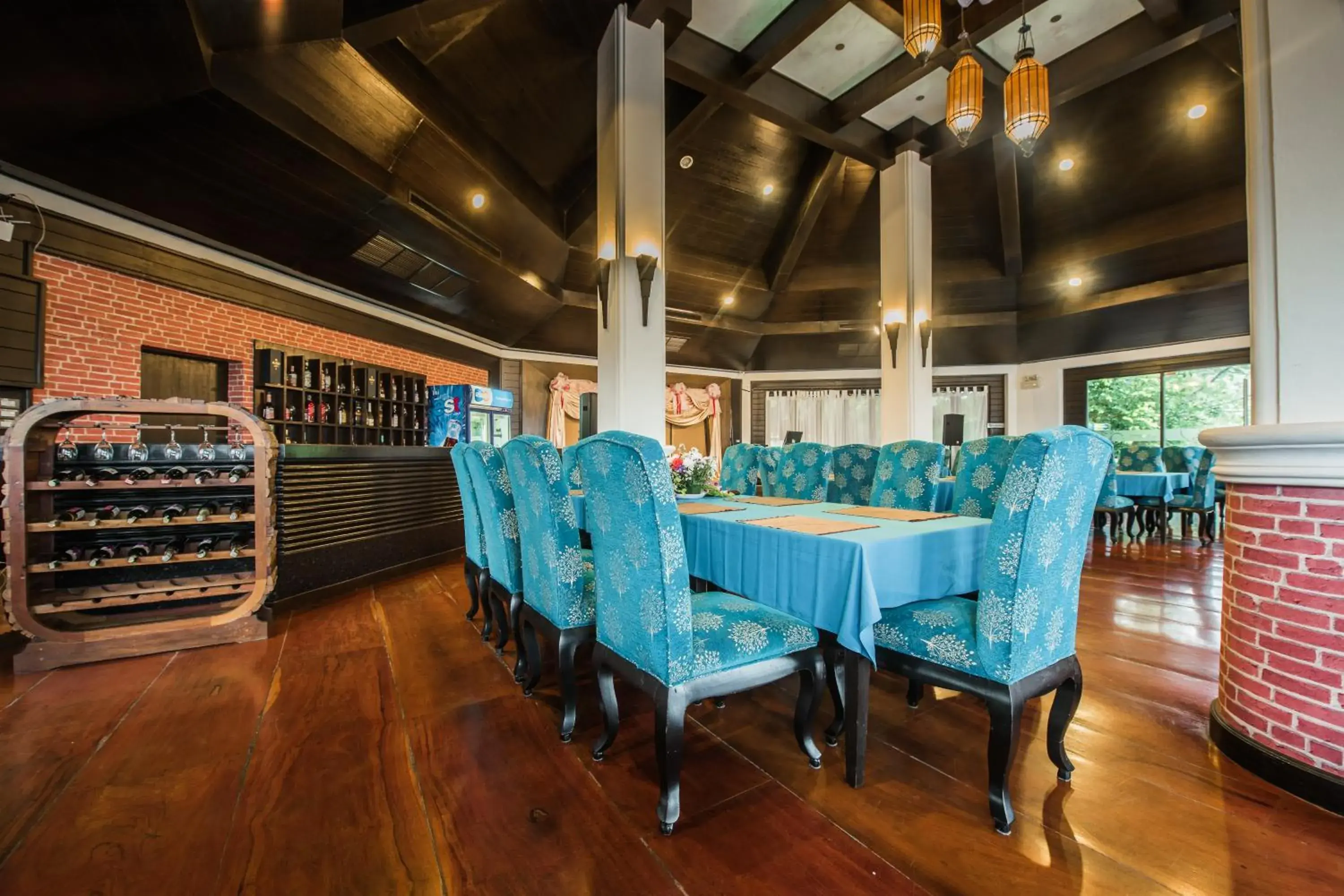 Restaurant/places to eat in Gassan Khuntan Golf & Resort Restaurant/places to eat in Gassan Khuntan Golf & Resort