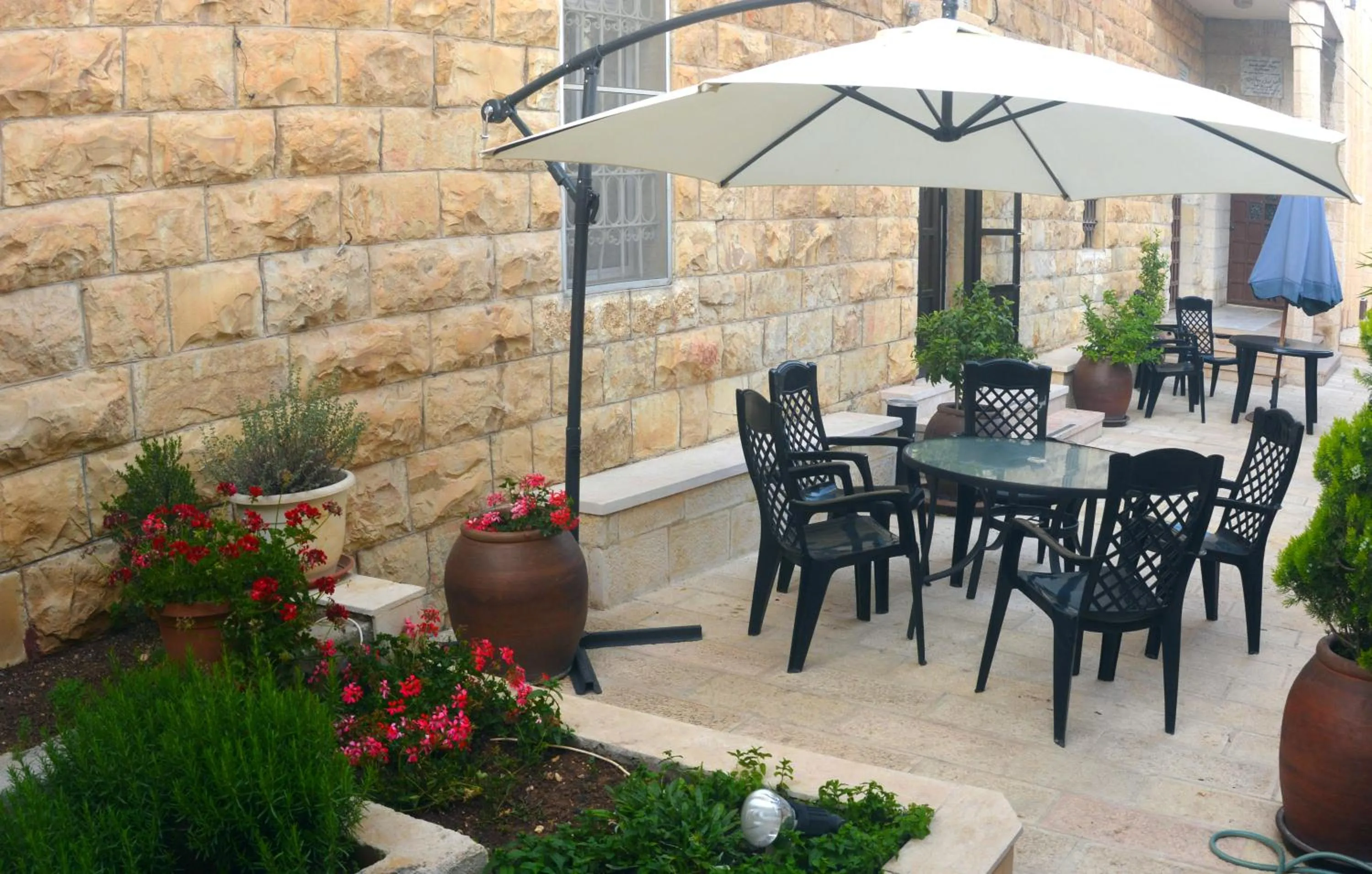 Patio in St Thomas Guesthouse - Jerusalem