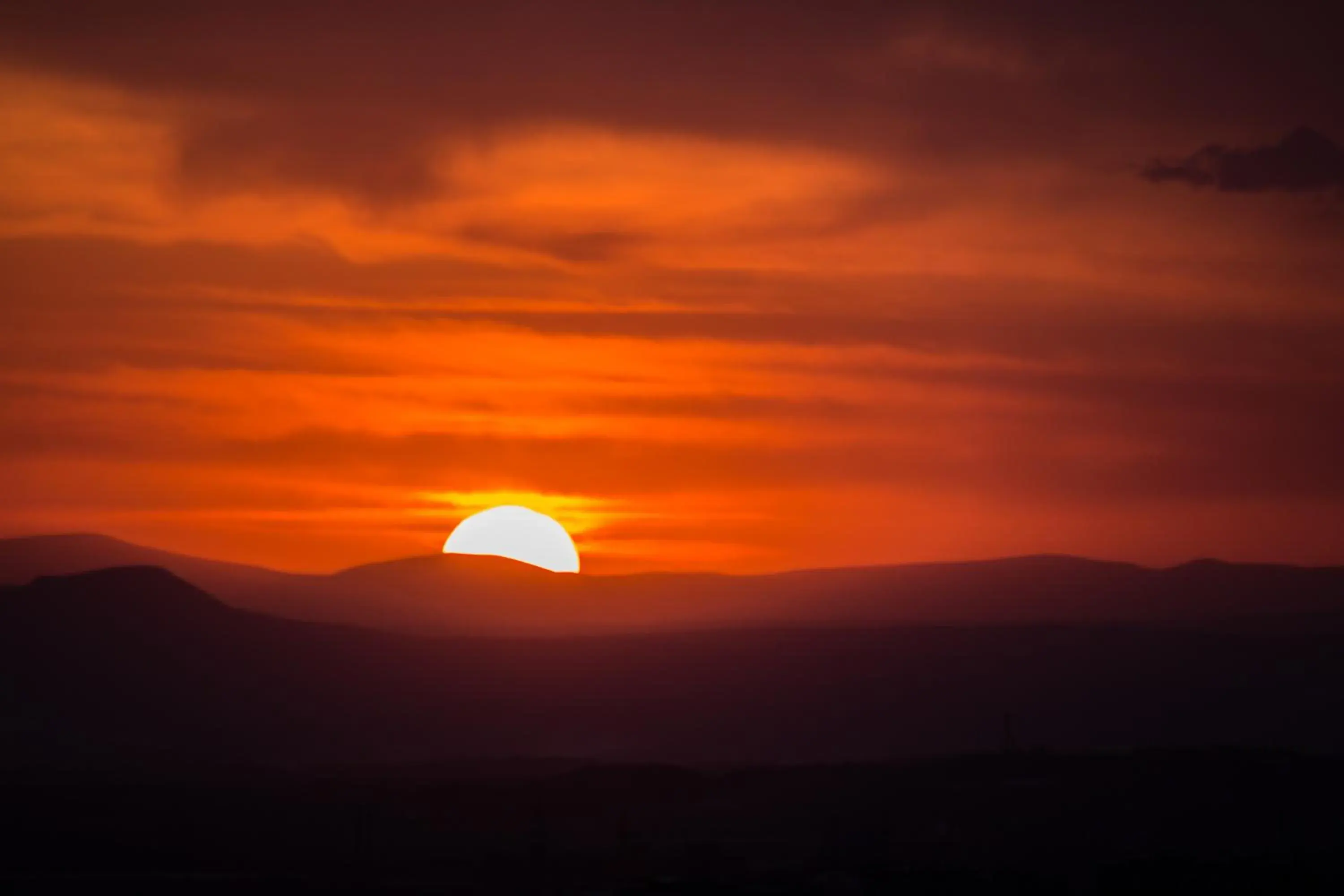 Mountain view in RIS Dalma Collection Yerevan Mountain view in RIS Dalma Collection Yerevan