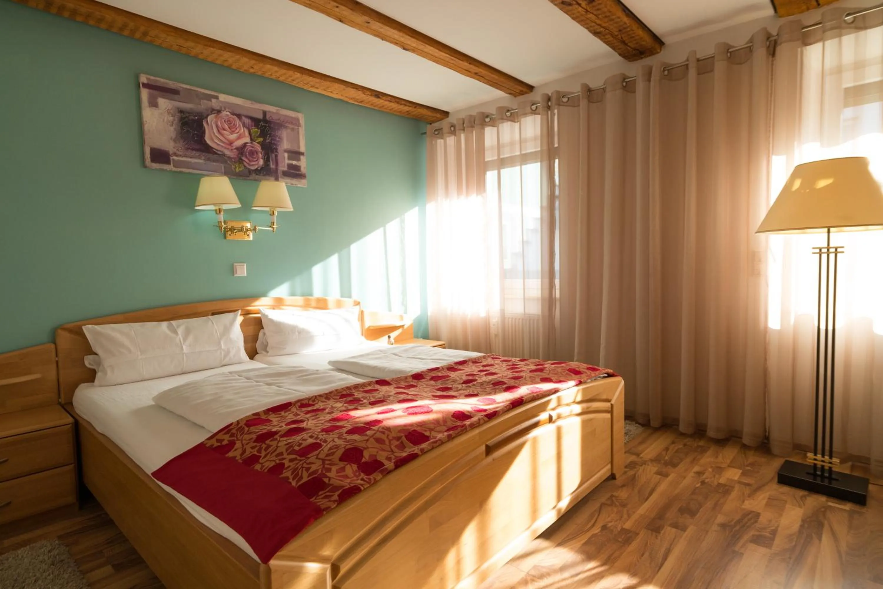 Photo of the whole room, Bed in Wellnesshotel & Restaurant Hexenschopf