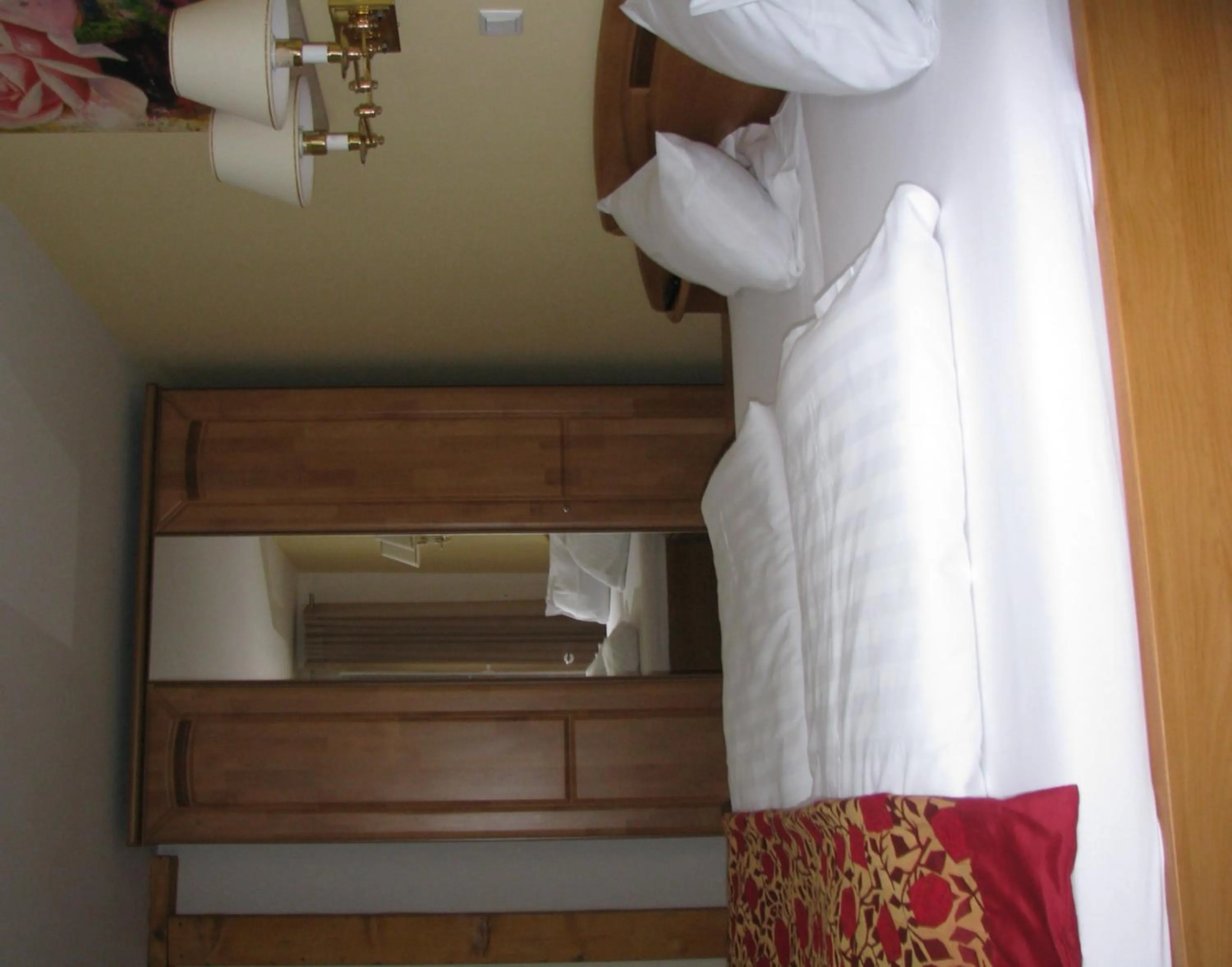 Photo of the whole room, Bed in Wellnesshotel & Restaurant Hexenschopf