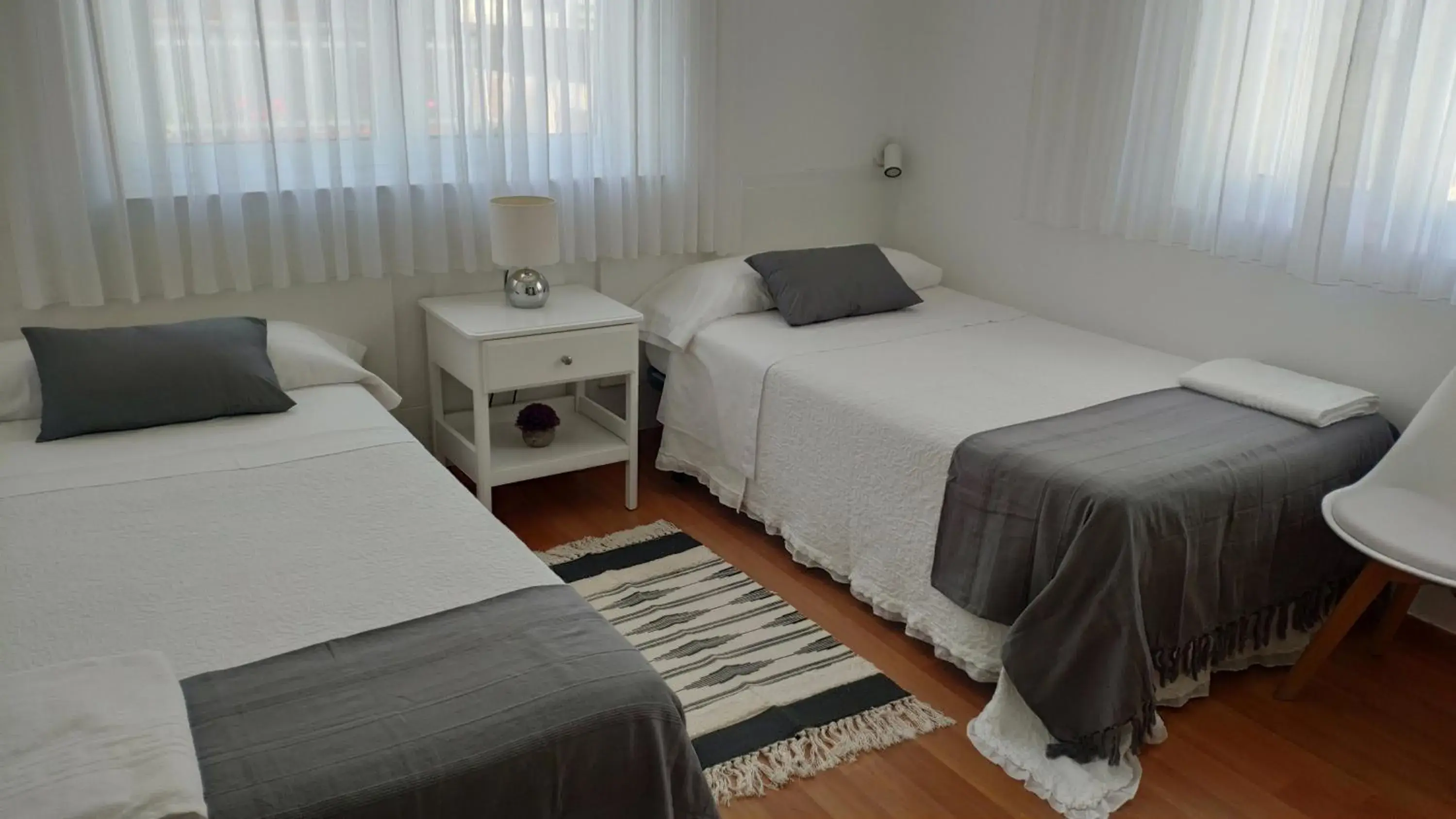Twin Room with Private Bathroom - single occupancy in PortoSantiago Twin Room with Private Bathroom - single occupancy in PortoSantiago
