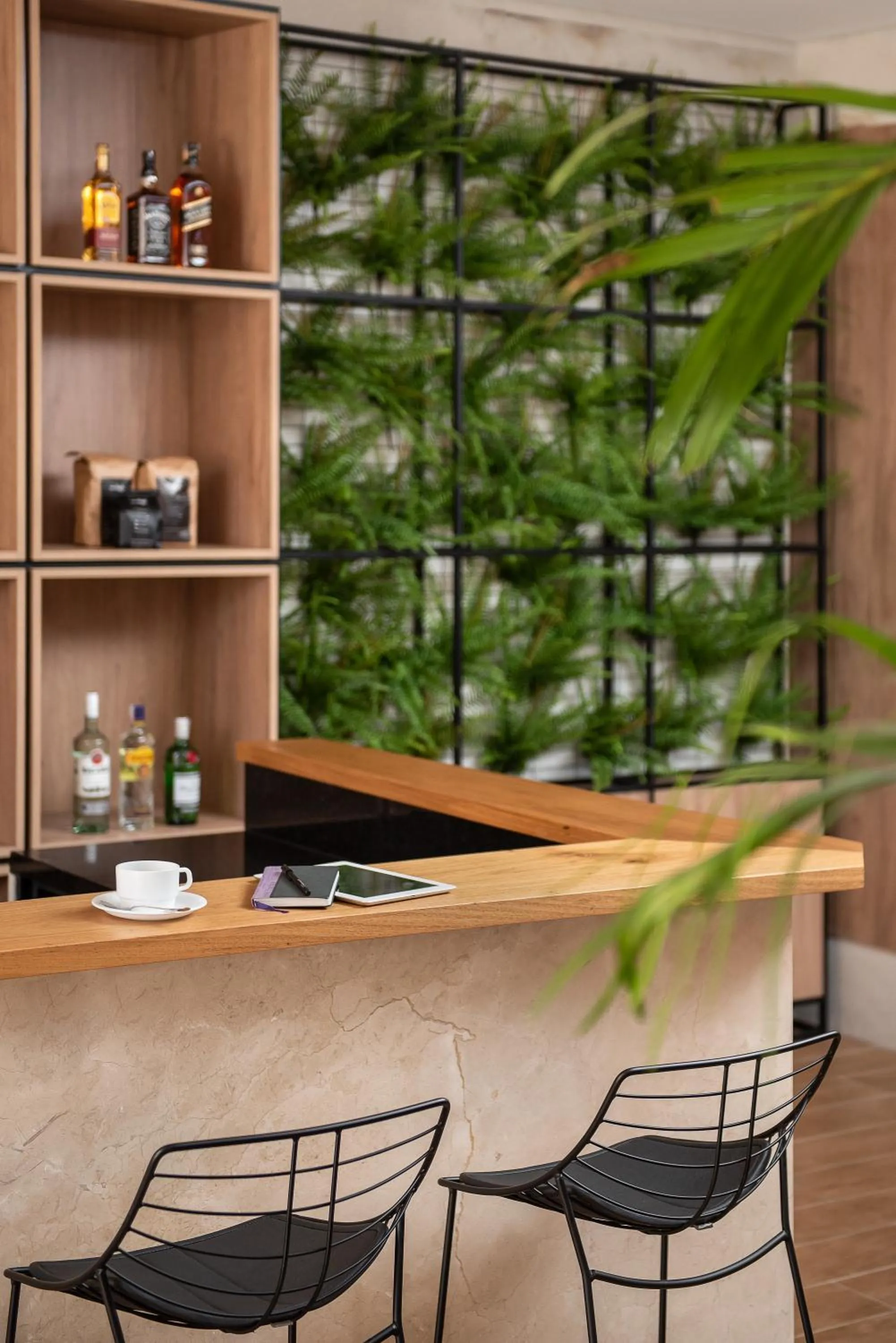 Lounge or bar in Intercity Sao Leopoldo