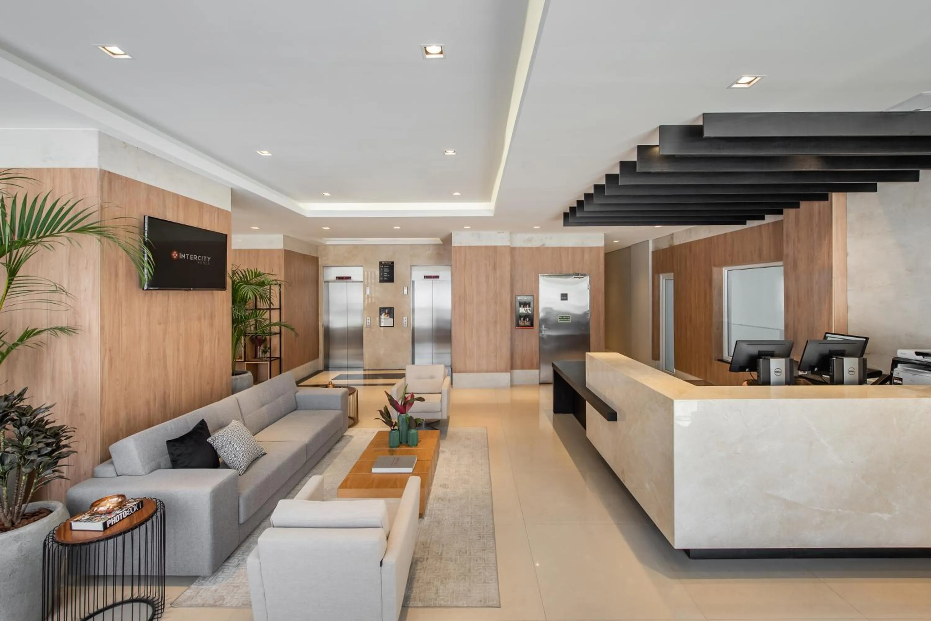 Lobby or reception in Intercity Sao Leopoldo