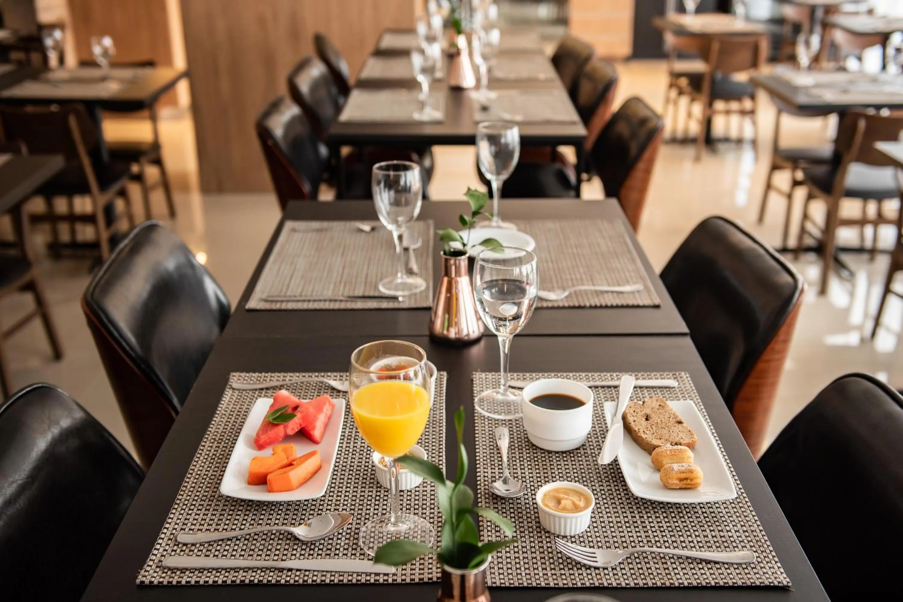 Restaurant/places to eat in Intercity Sao Leopoldo