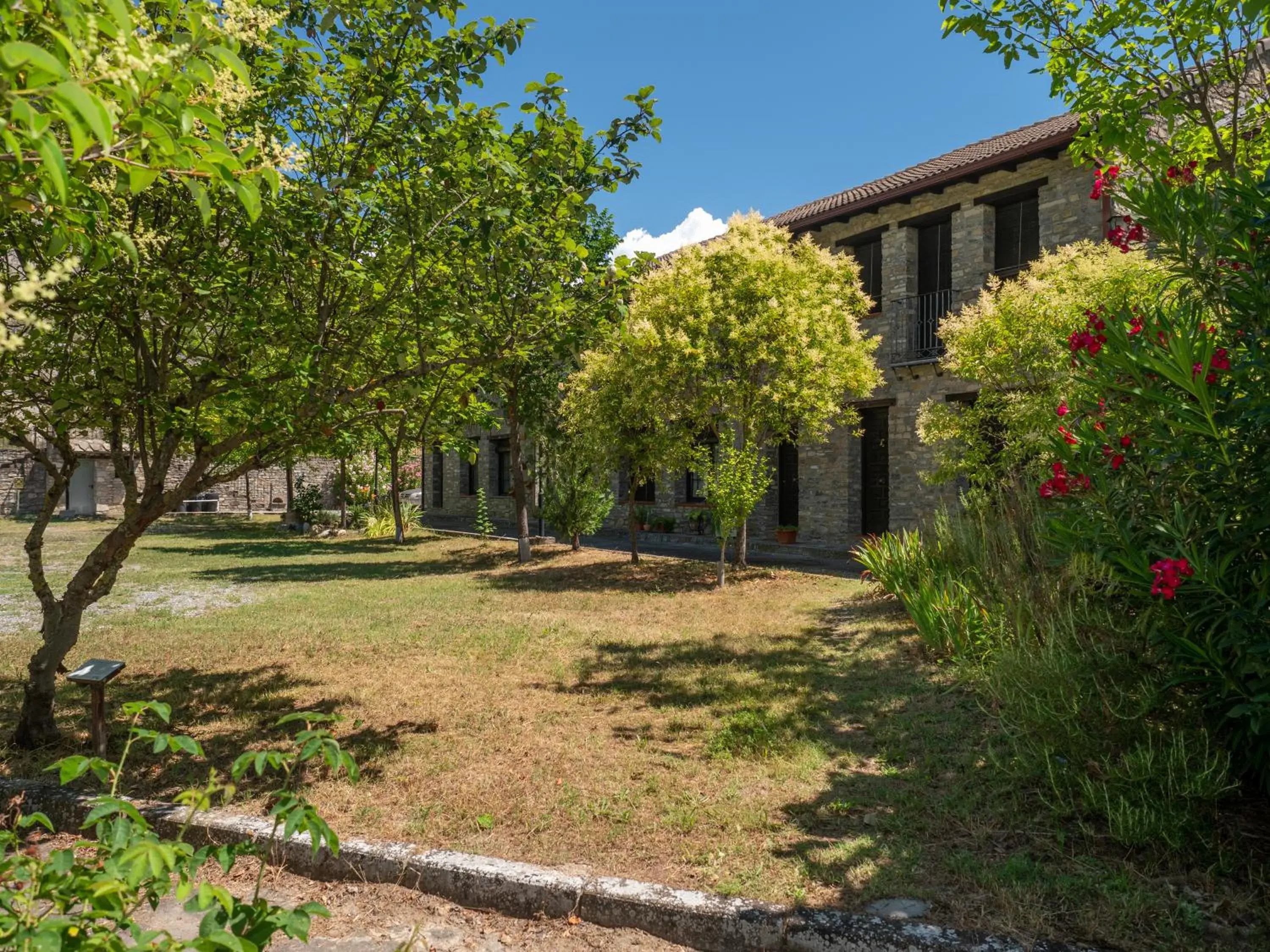Two-Bedroom Villa in Centro de Vacaciones Morillo de Tou - Ainsa Two-Bedroom Villa in Centro de Vacaciones Morillo de Tou - Ainsa