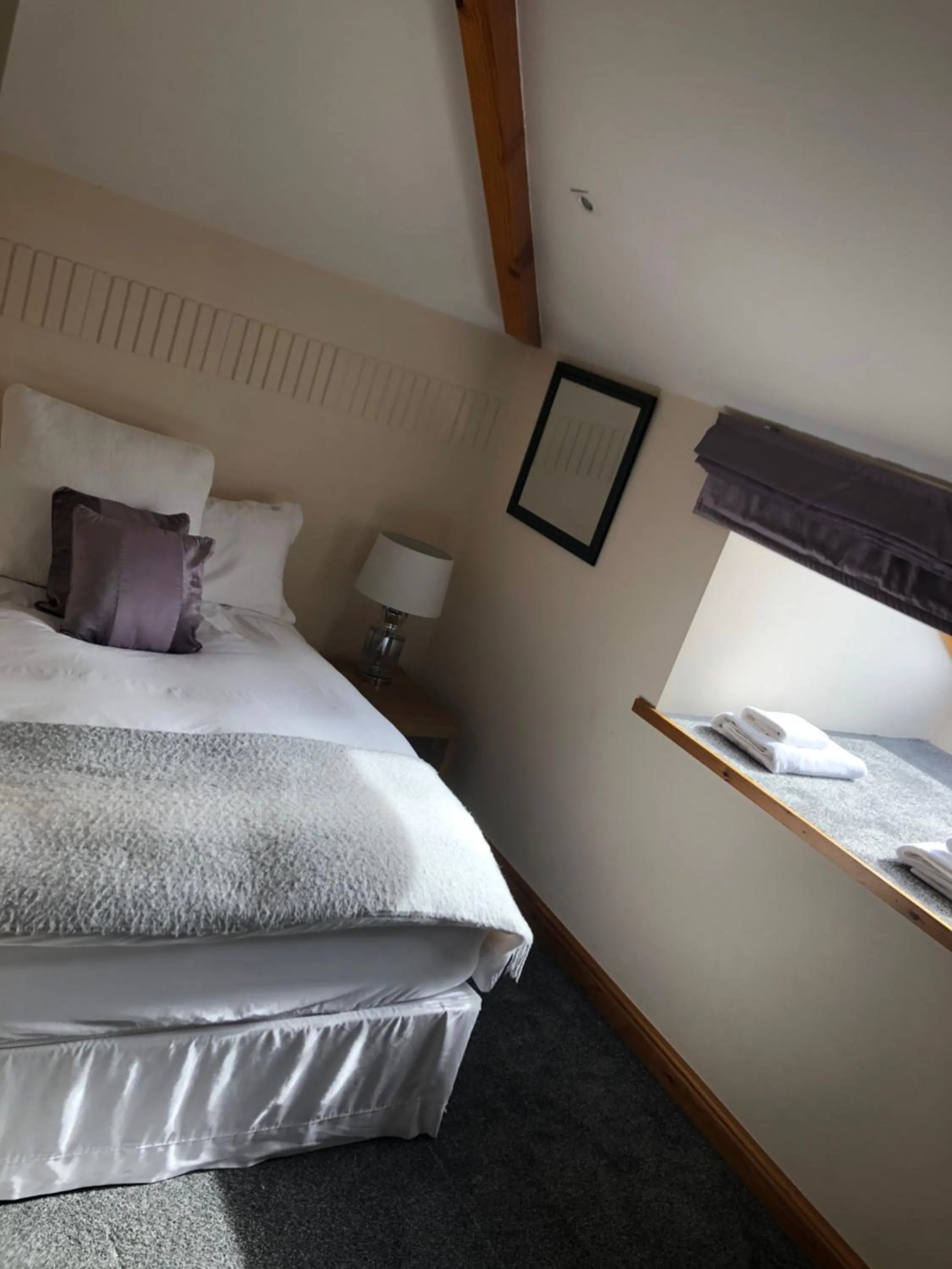 Bedroom, Bed in Beacon View