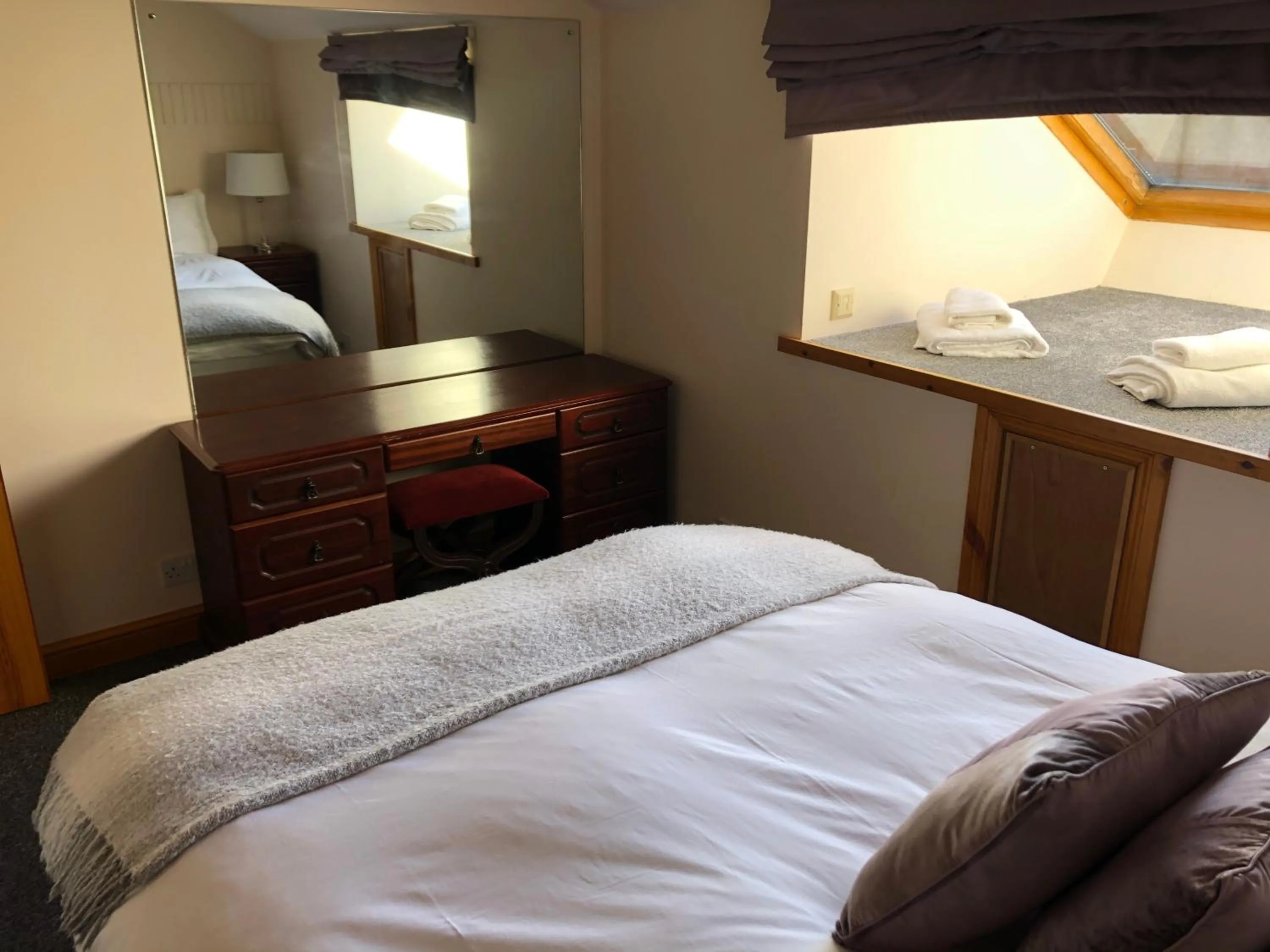 Bedroom, Bed in Beacon View