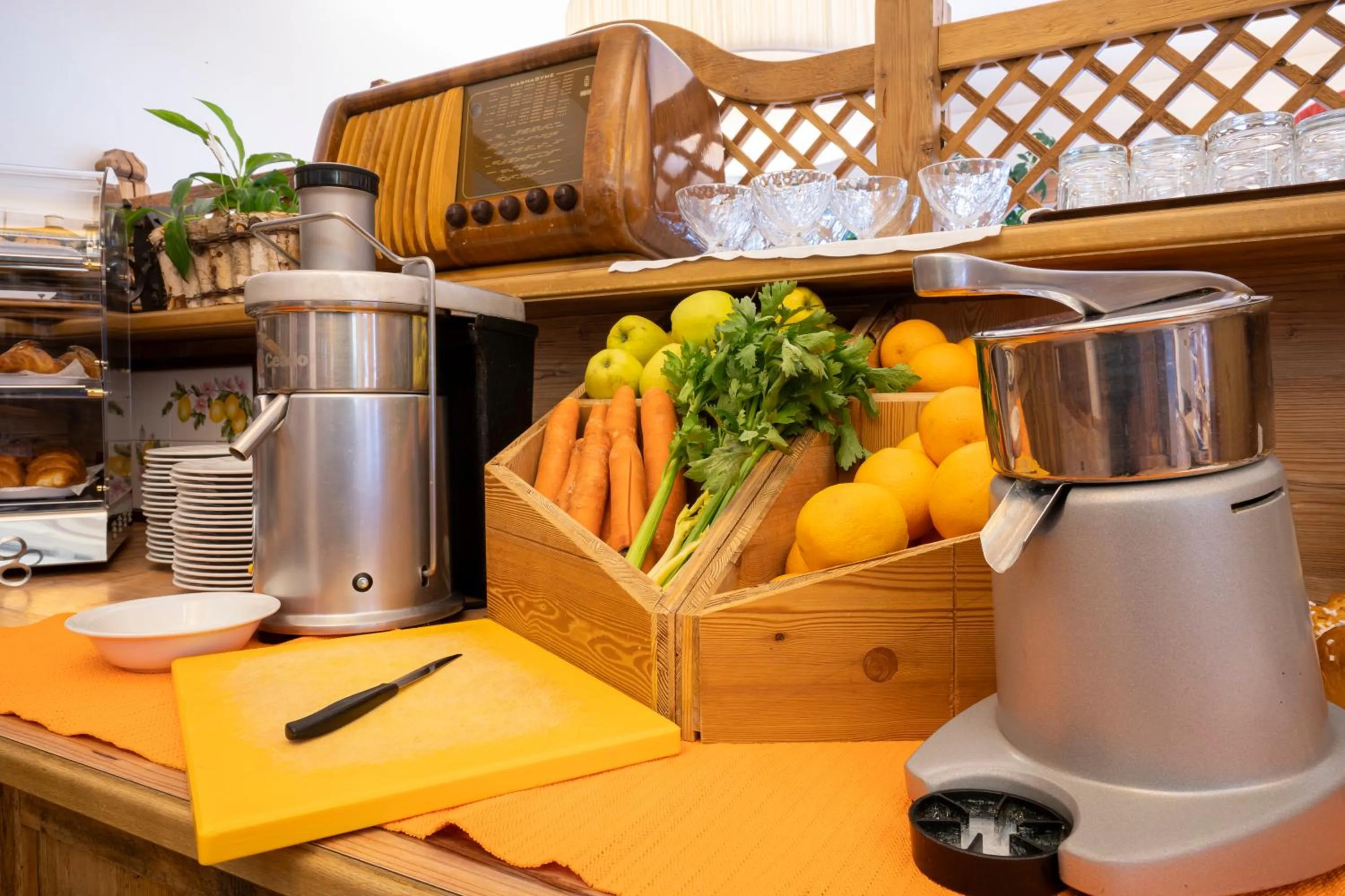 Breakfast in Hotel Astoria