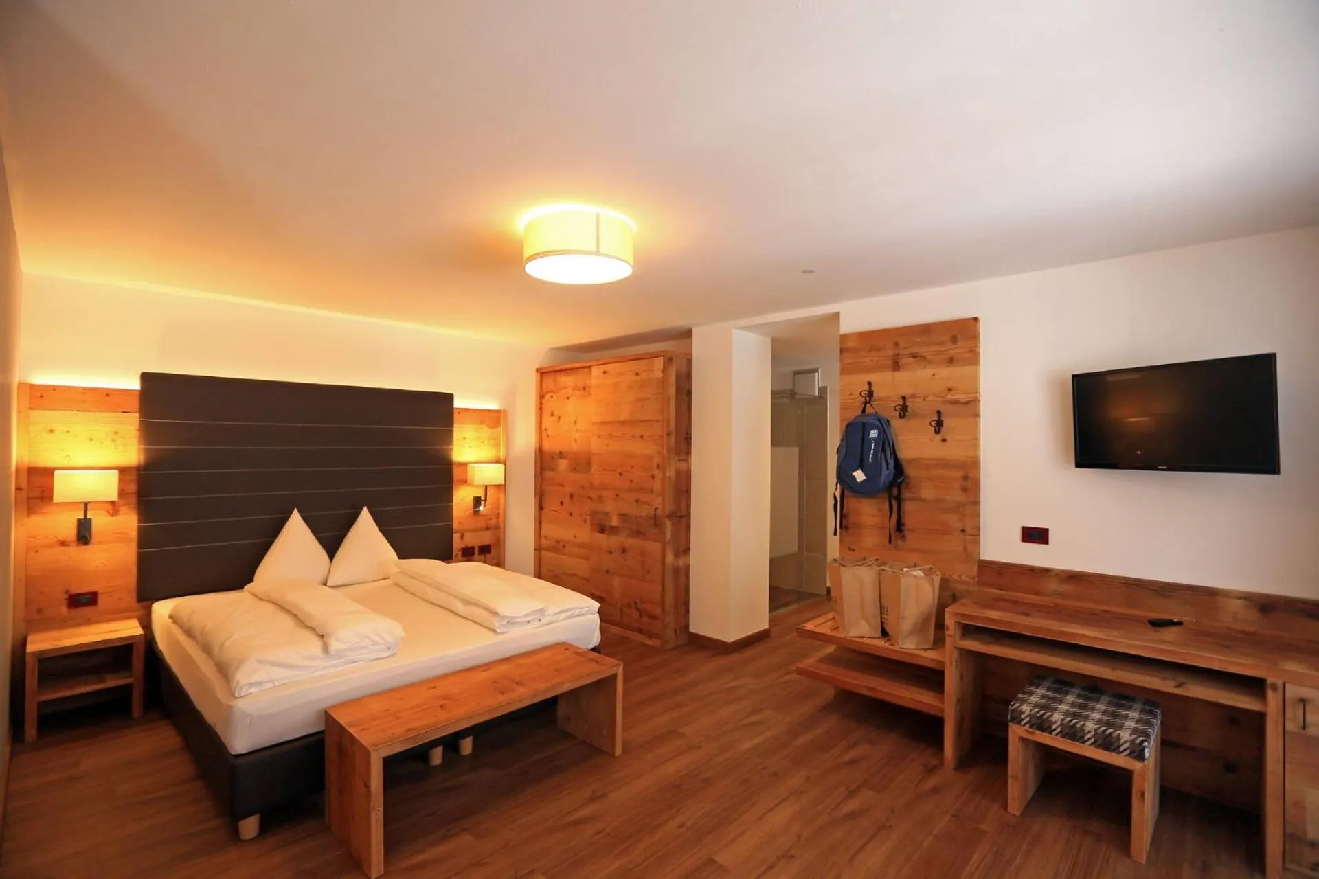 Bedroom, Bed in Hotel Astoria