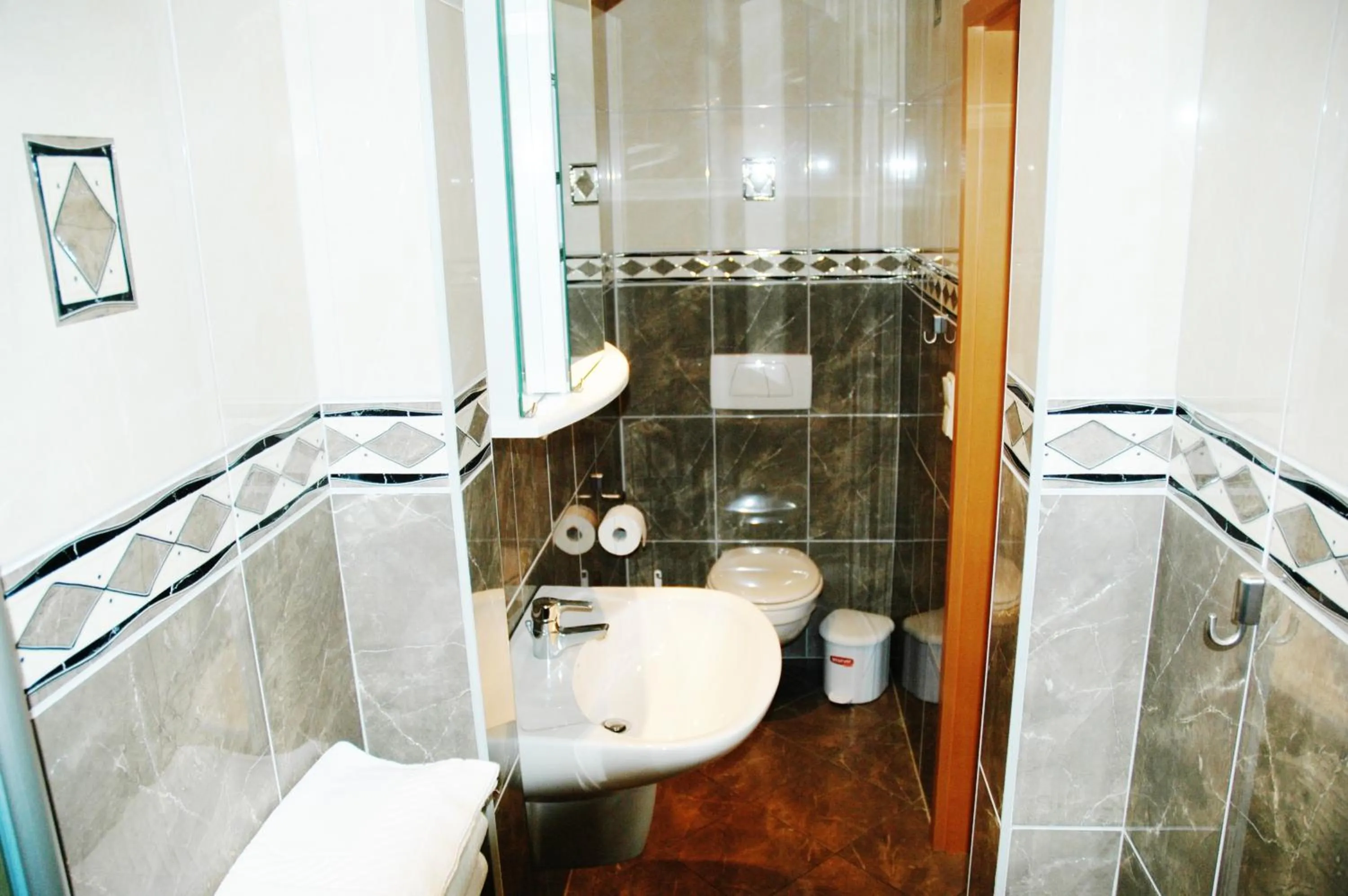 Bathroom in Hotel Kappelner Hof