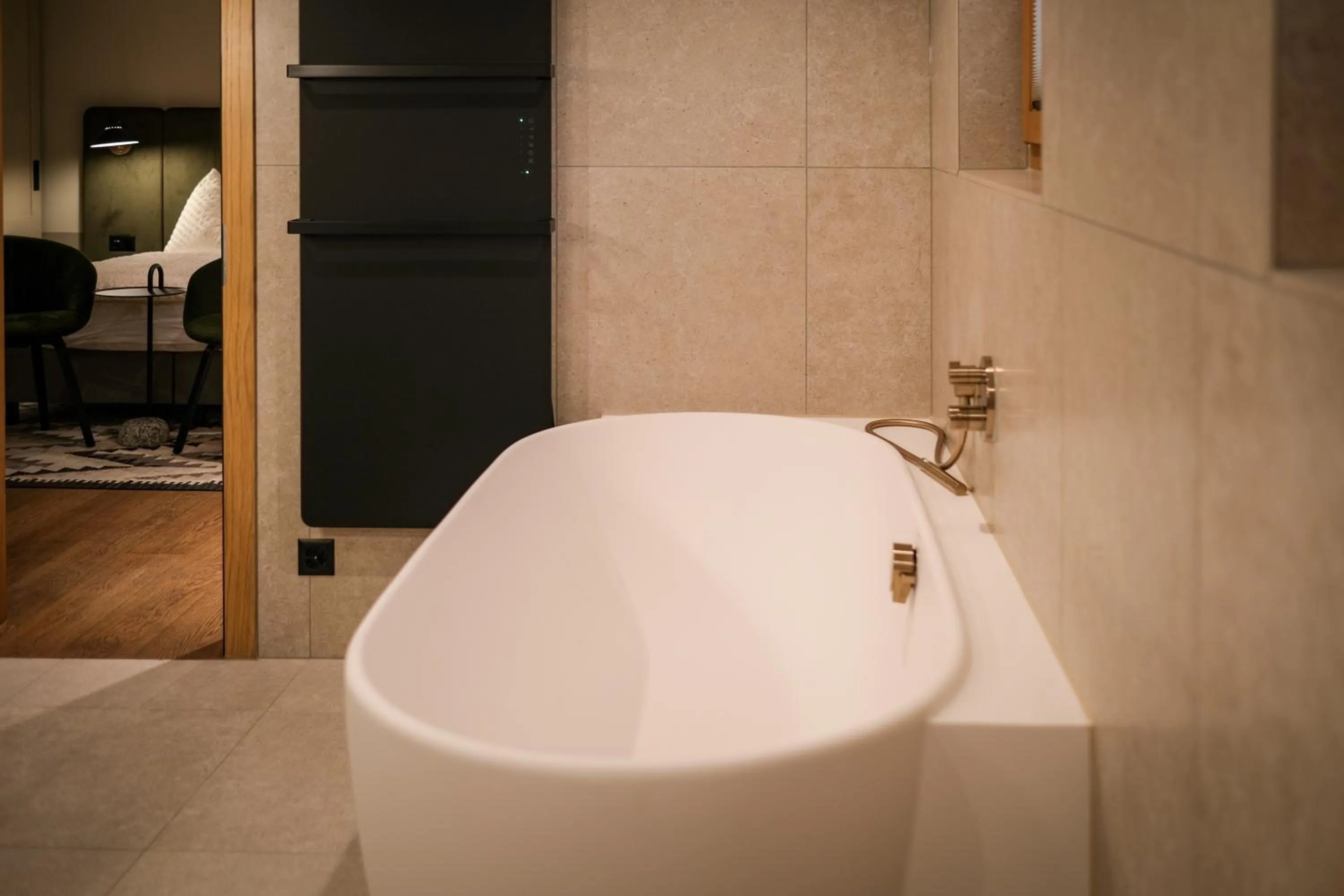 Bath in Mountain Paradise