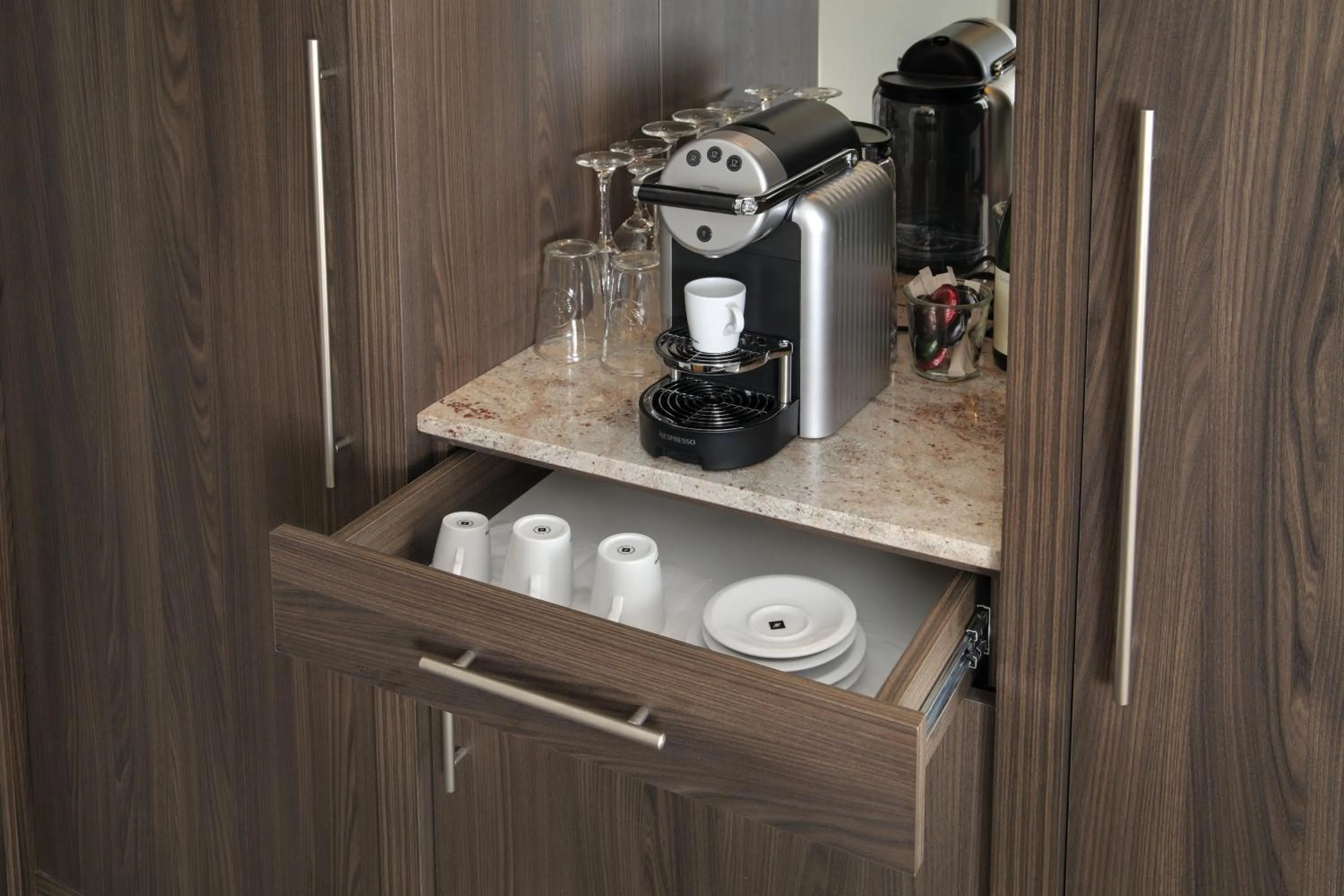 Coffee/tea facilities in Hotel Max am Meer Kühlungsborn