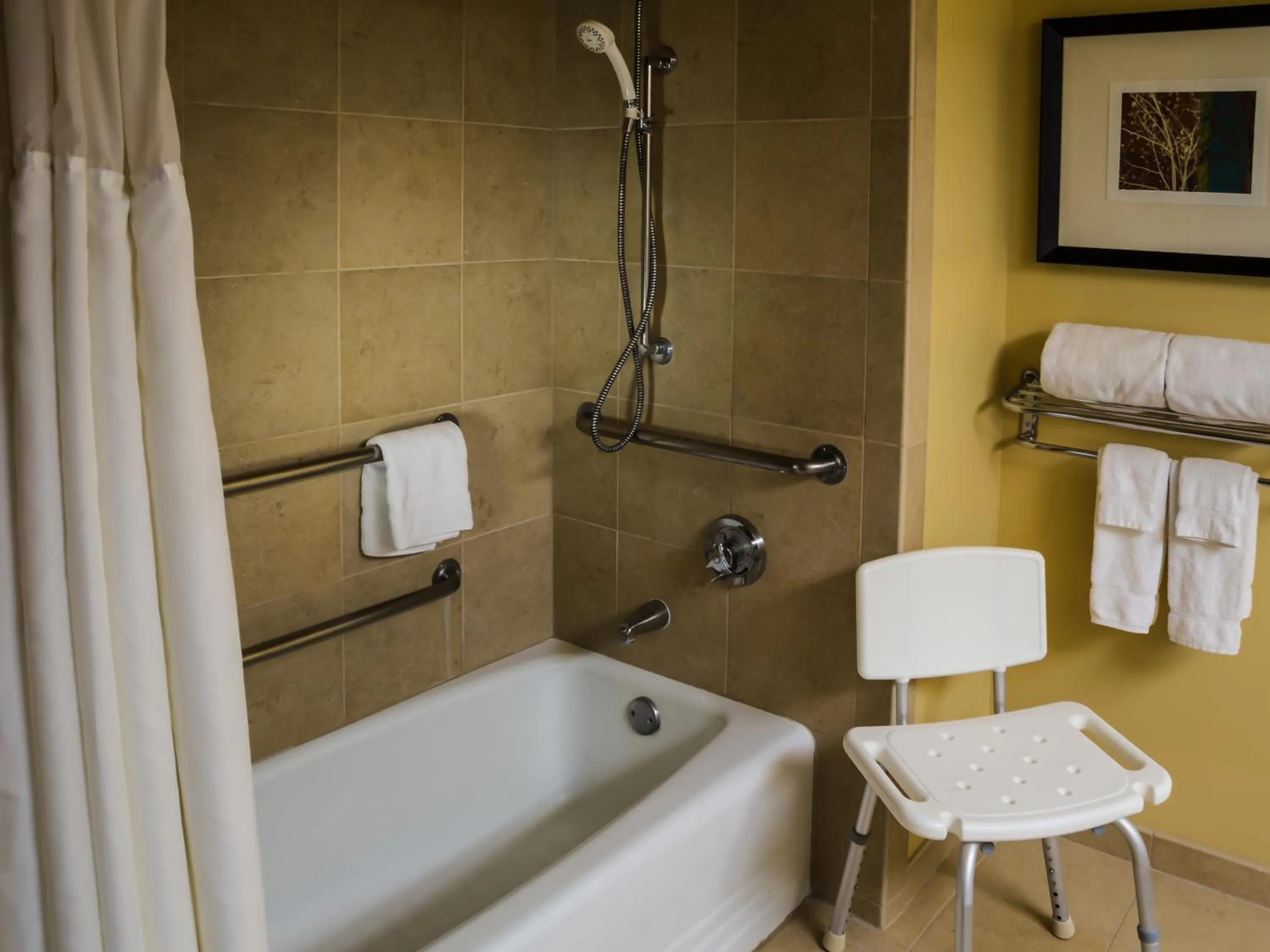 Bathroom in Aquarius Casino Resort