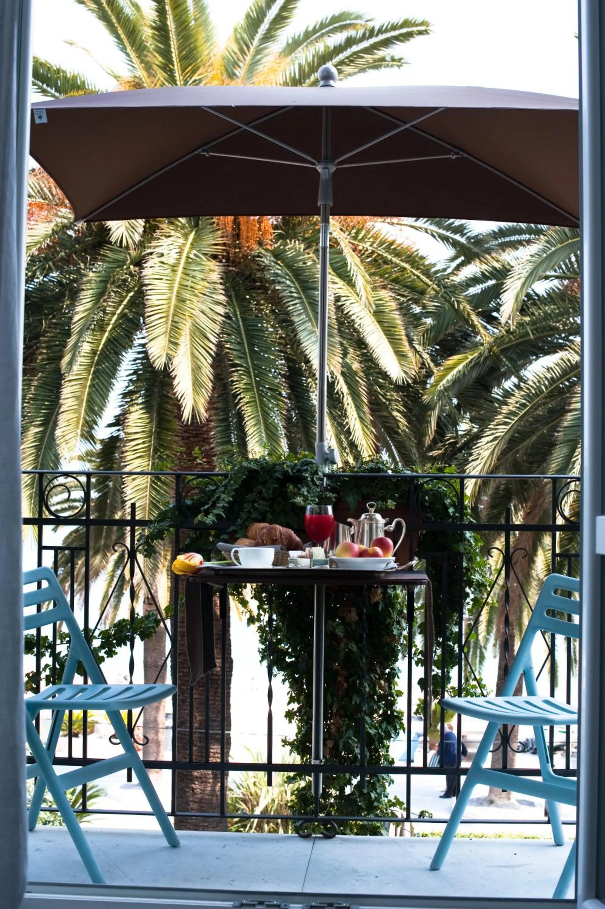 Facade/entrance in Hotel Italia