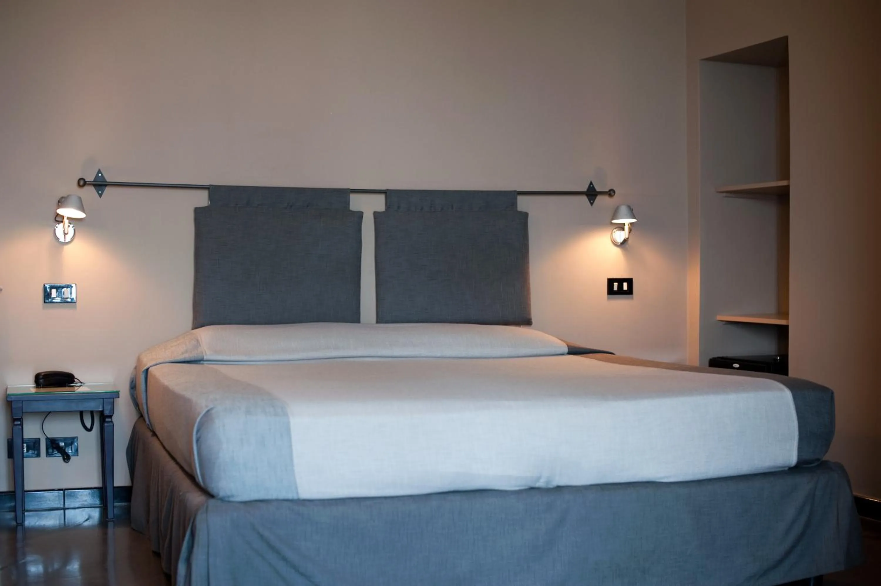 Decorative detail in Hotel Italia