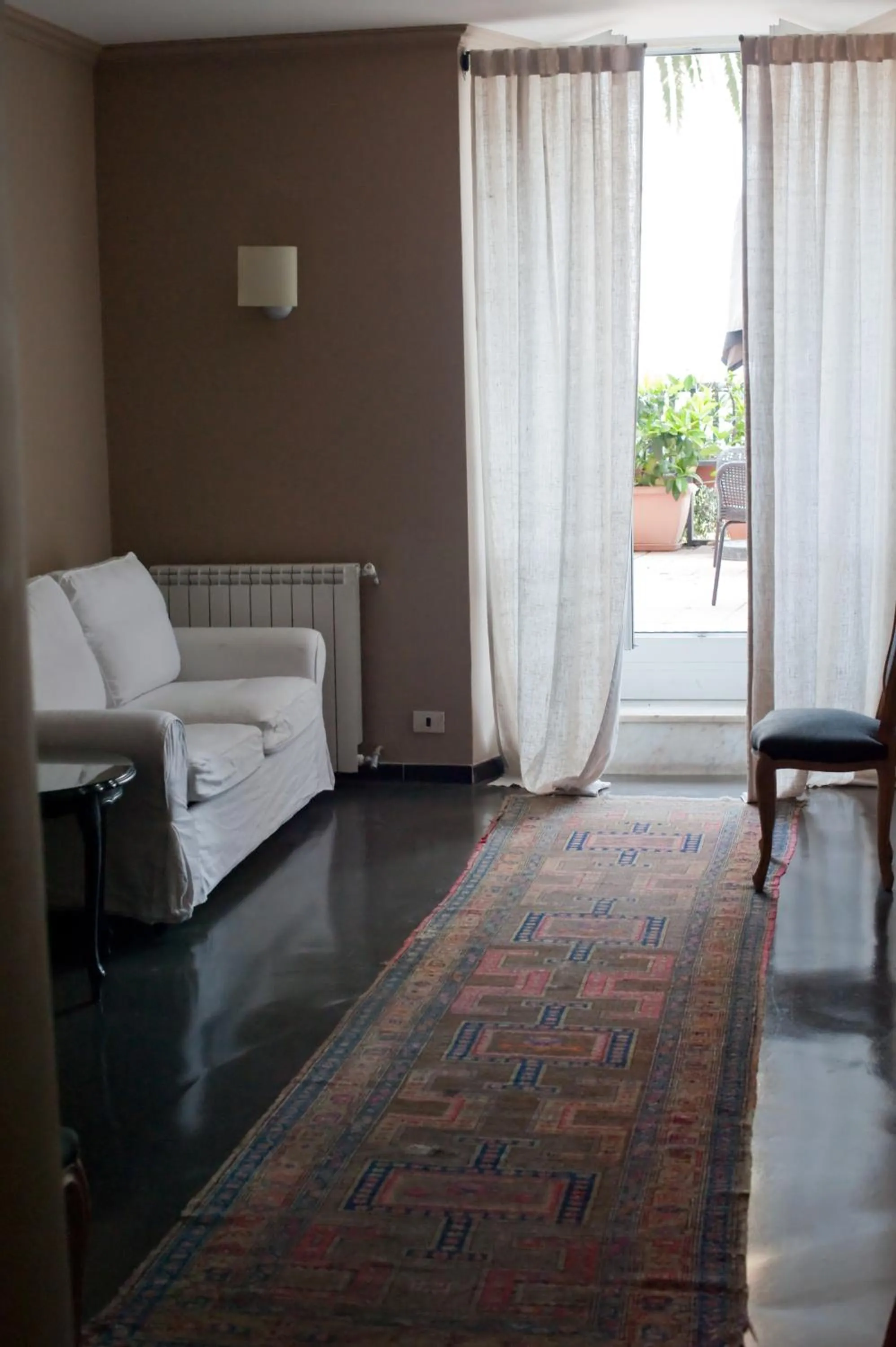 Decorative detail in Hotel Italia