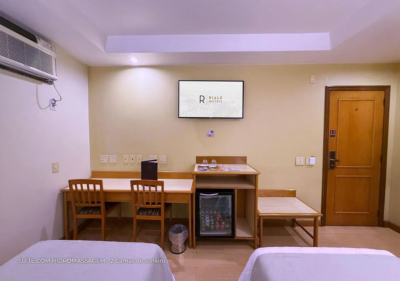 TV and multimedia, Bed in Riale Imperial Flamengo