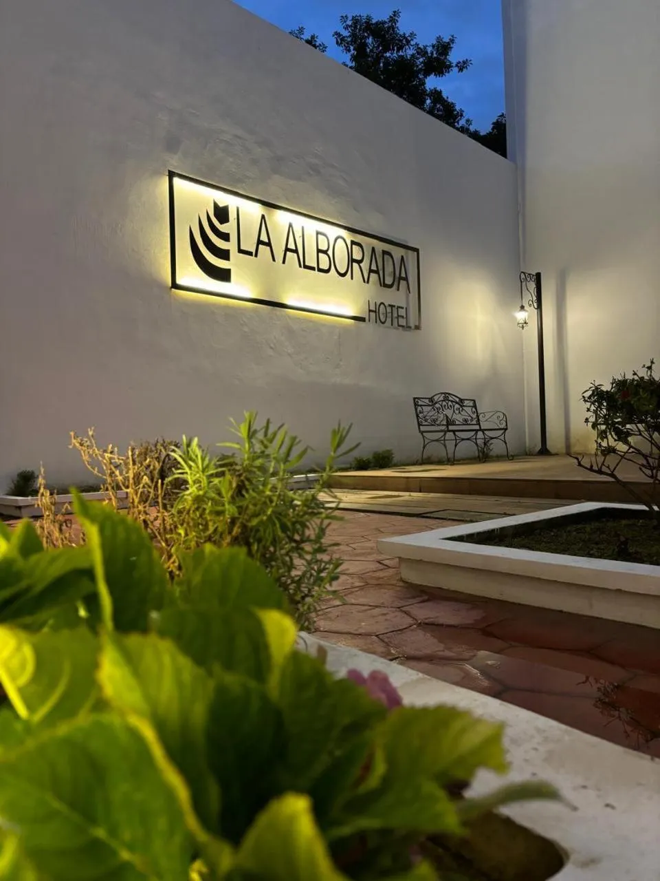 Logo/Certificate/Sign in La Alborada