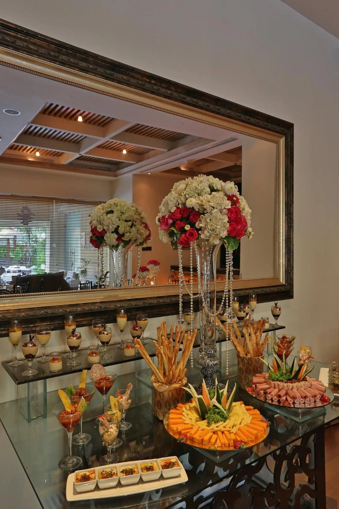 Restaurant/places to eat in InterContinental Real San Pedro Sula by IHG