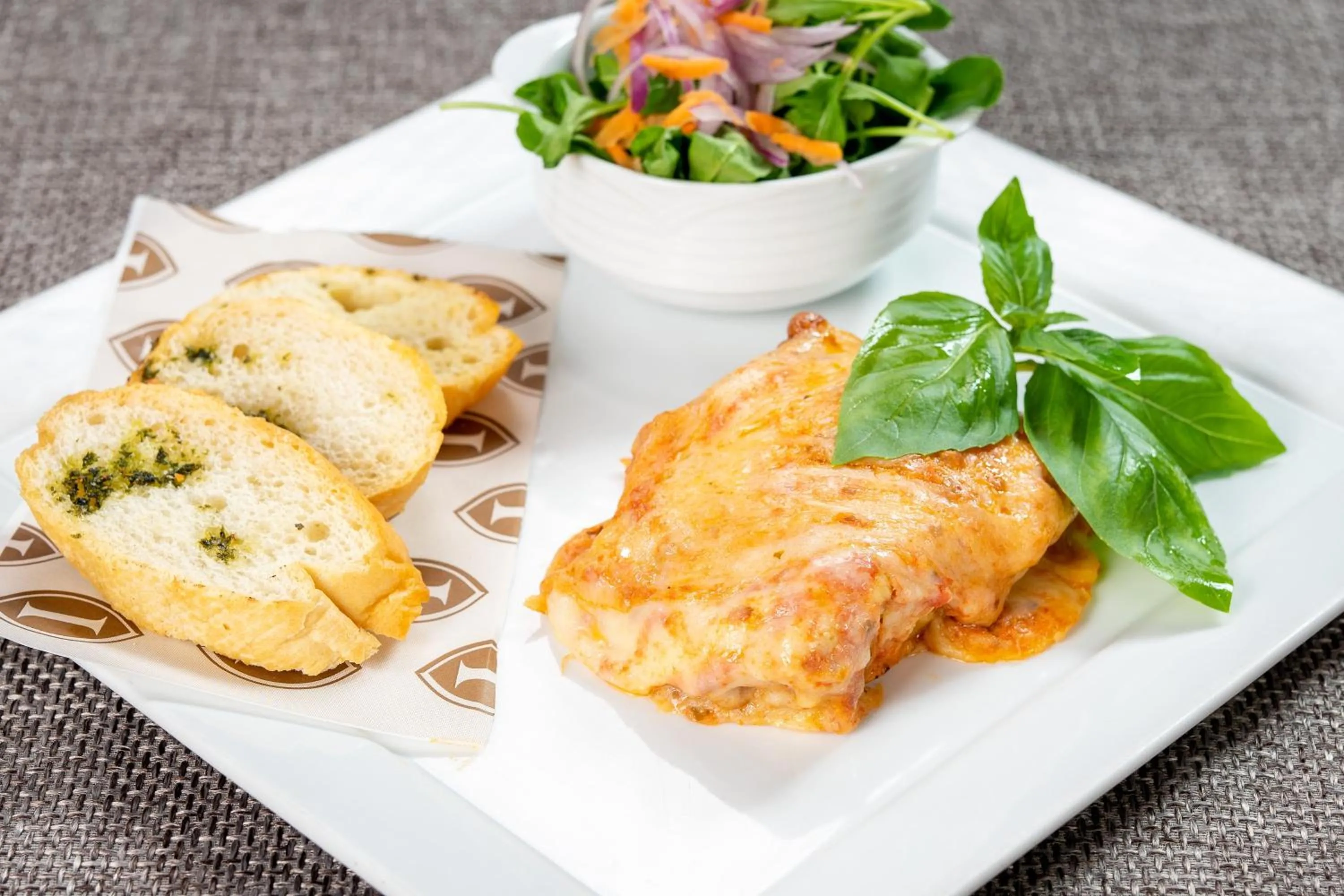 Restaurant/places to eat in InterContinental Real San Pedro Sula by IHG