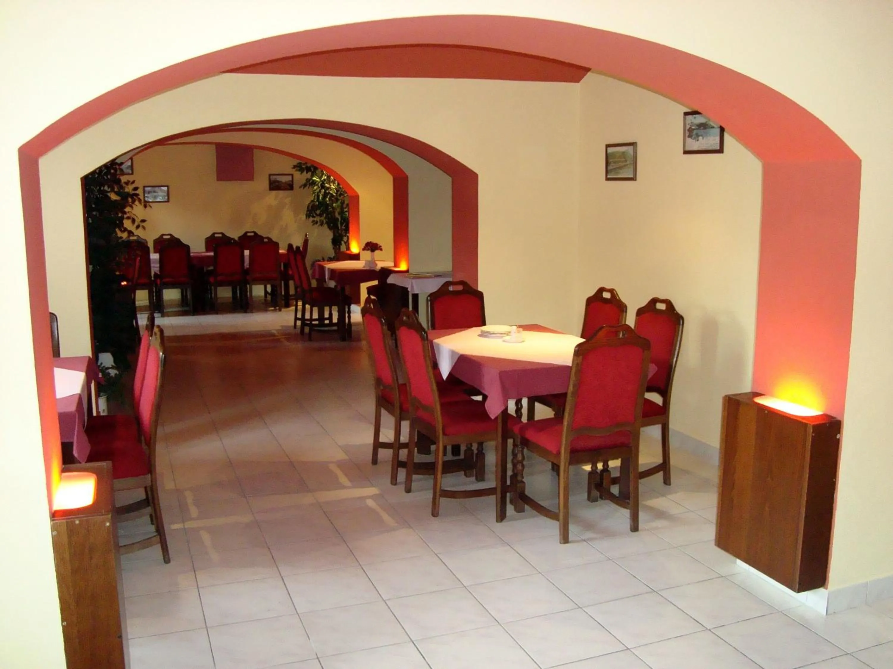 Coffee/tea facilities in Hotel Jaro