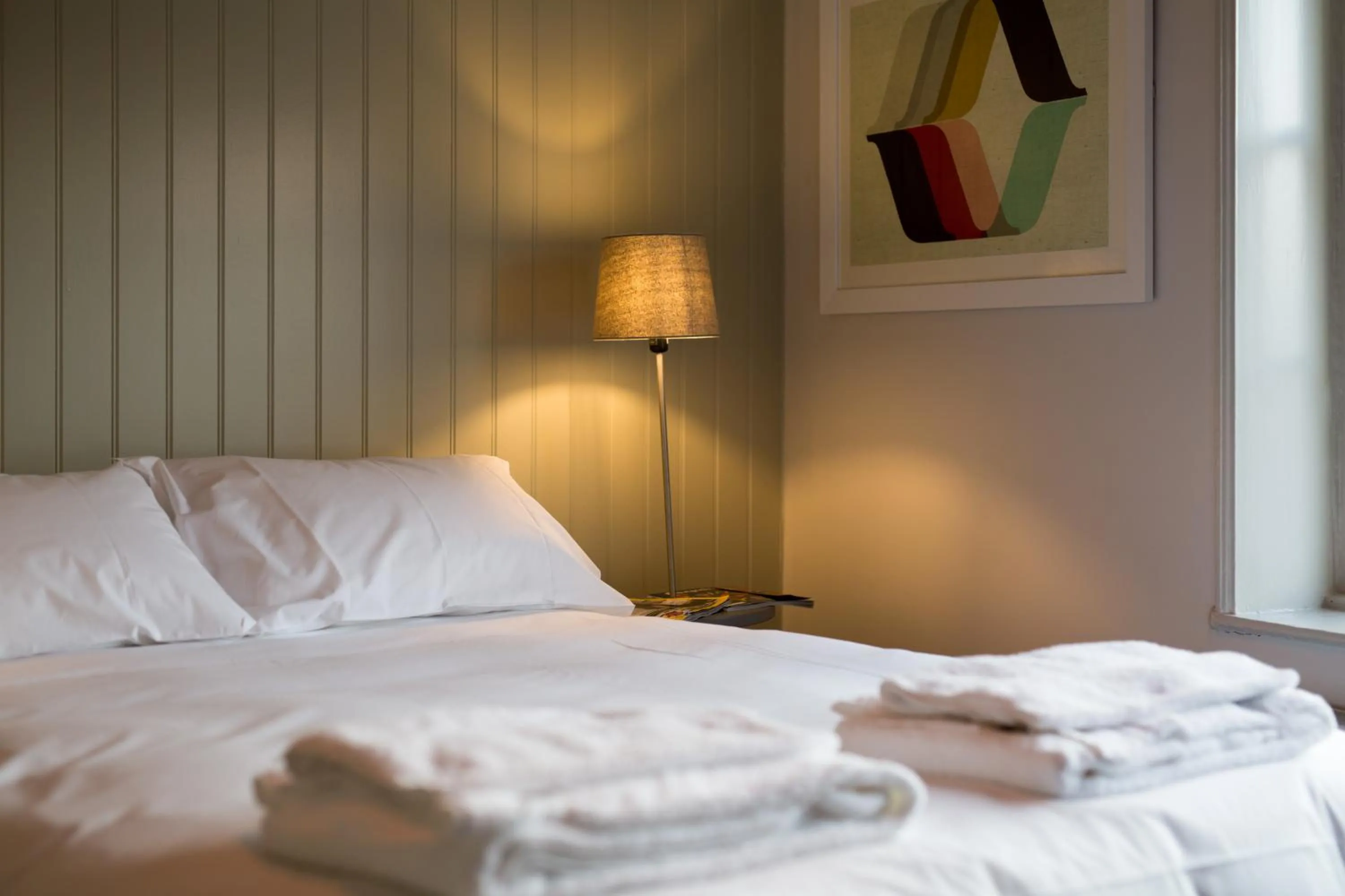 Bedroom, Bed in The Dolphin