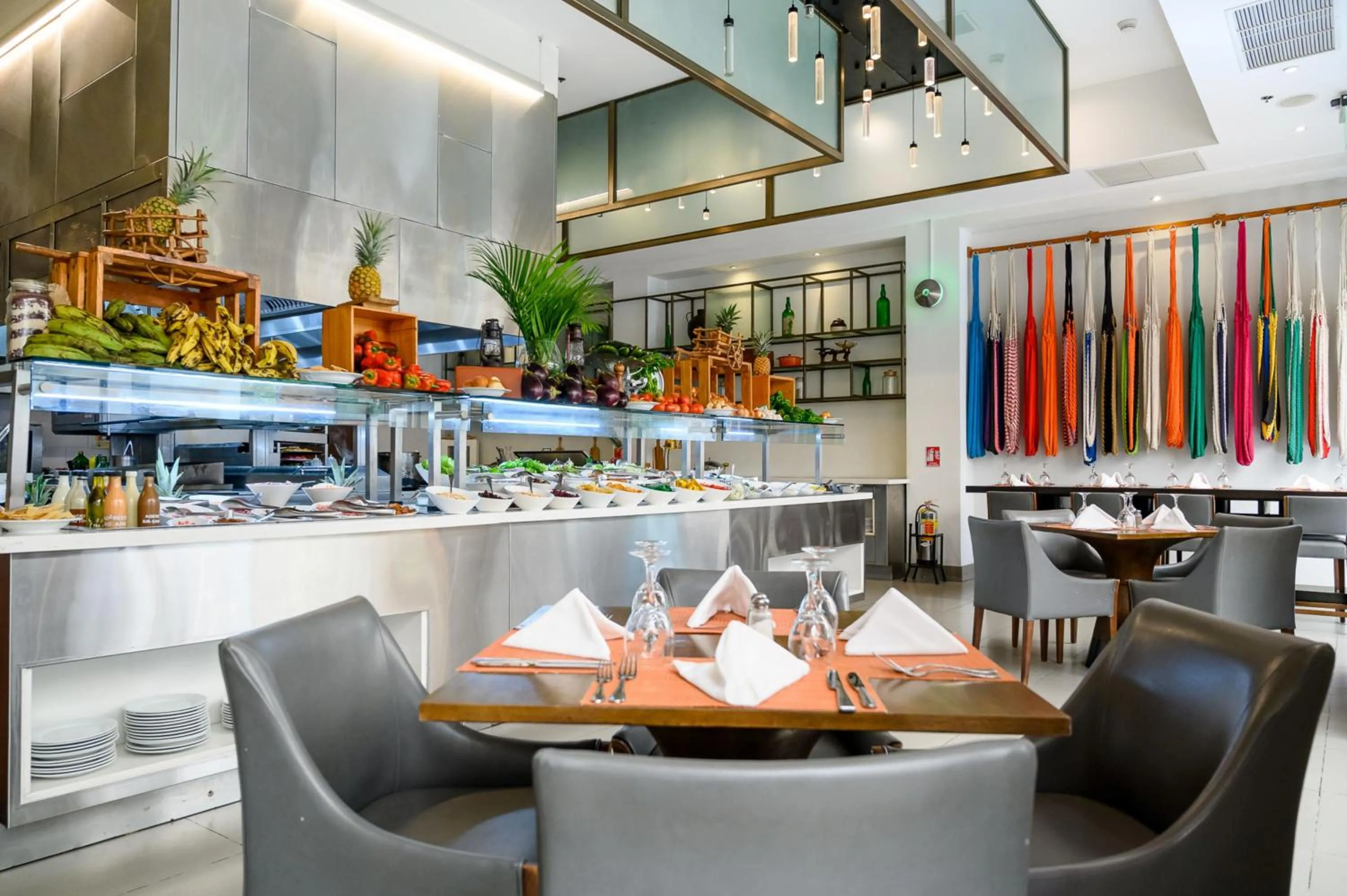 Restaurant/places to eat in Real Intercontinental Metrocentro Managua by IHG