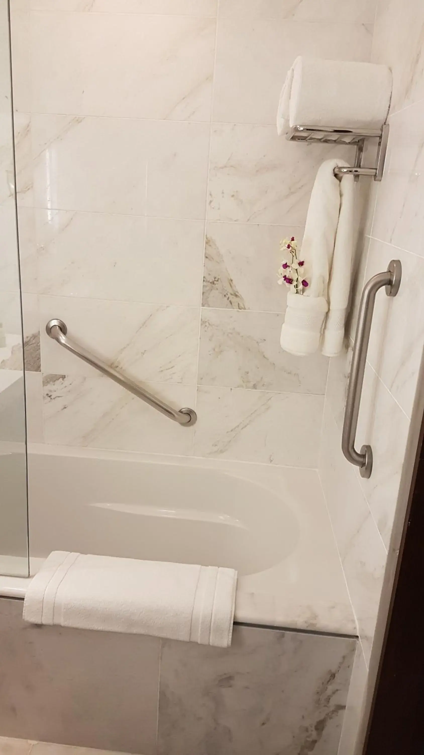 Classic Double Room with Two Double Beds - single occupancy in Real Intercontinental Metrocentro Managua by IHG Classic Double Room with Two Double Beds - single occupancy in Real Intercontinental Metrocentro Managua by IHG