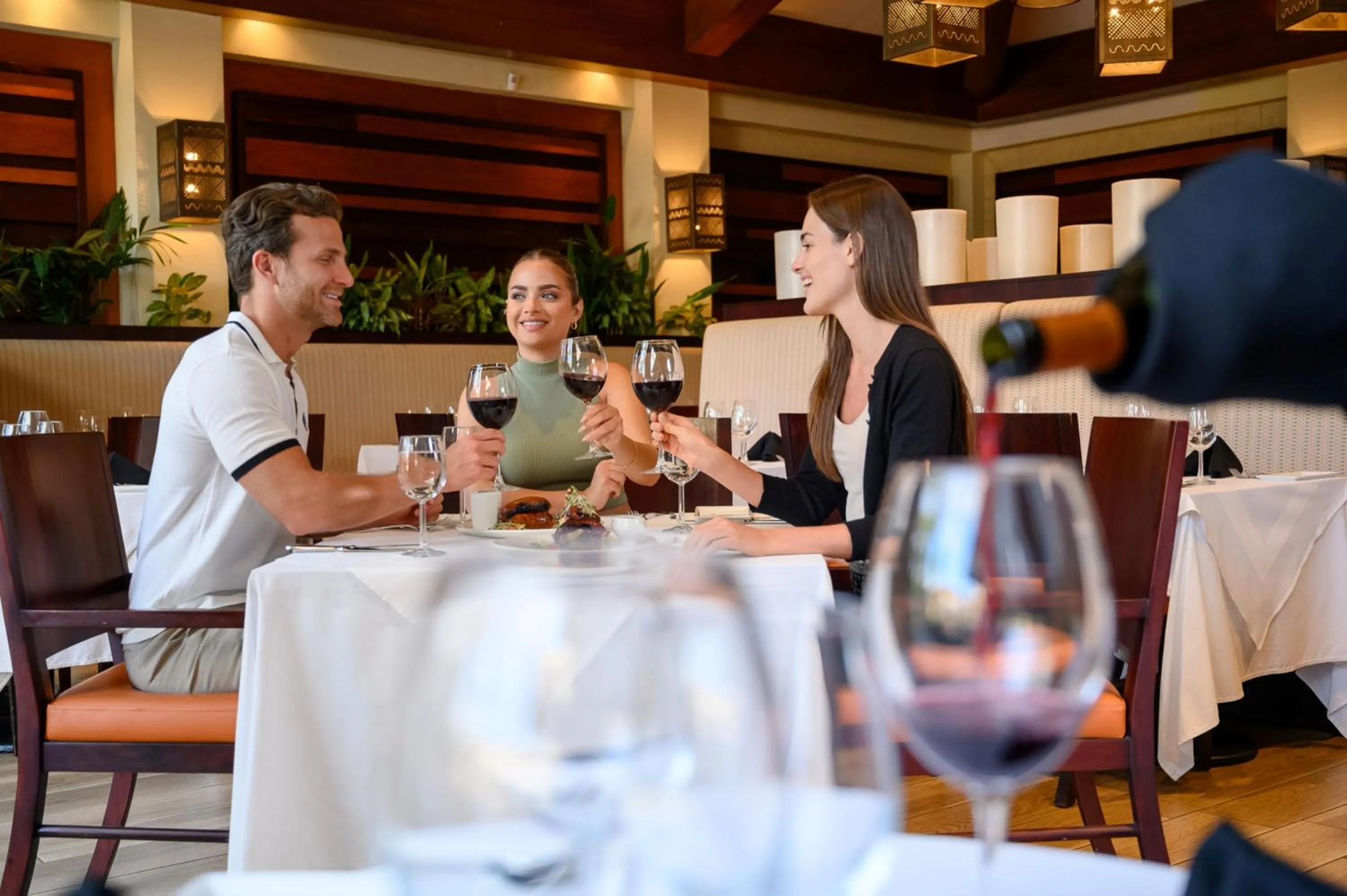 Restaurant/places to eat in Real Intercontinental Metrocentro Managua by IHG