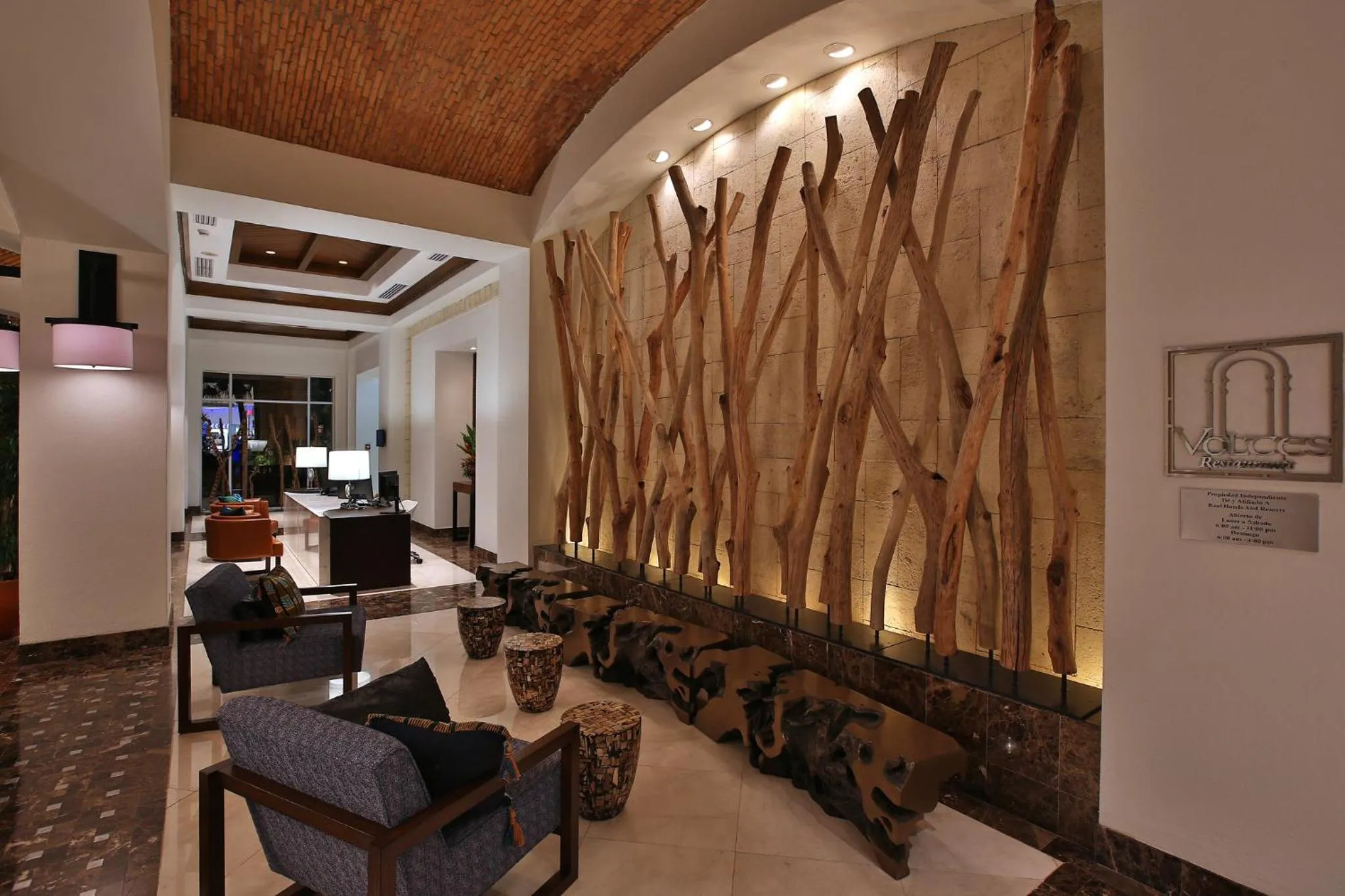 Property building in Real Intercontinental Metrocentro Managua by IHG