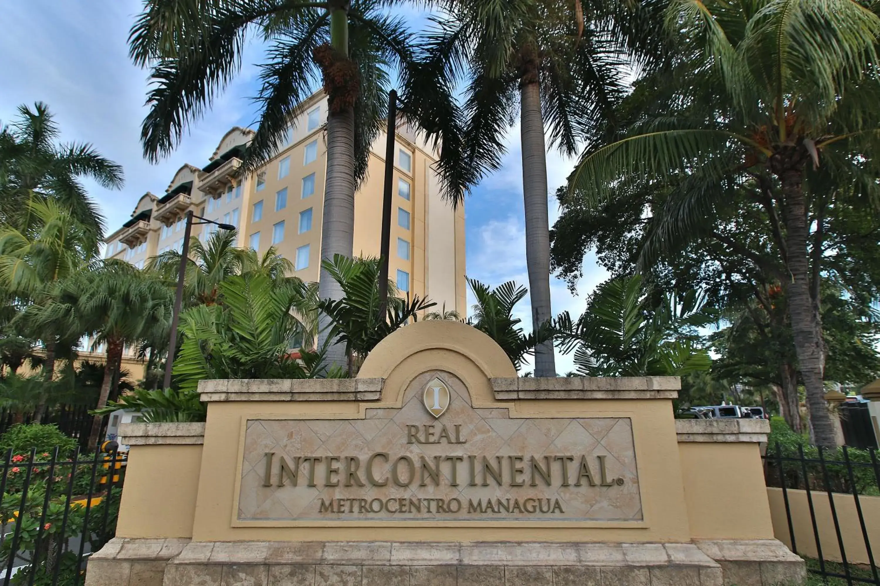 Property building in Real Intercontinental Metrocentro Managua by IHG Property building in Real Intercontinental Metrocentro Managua by IHG