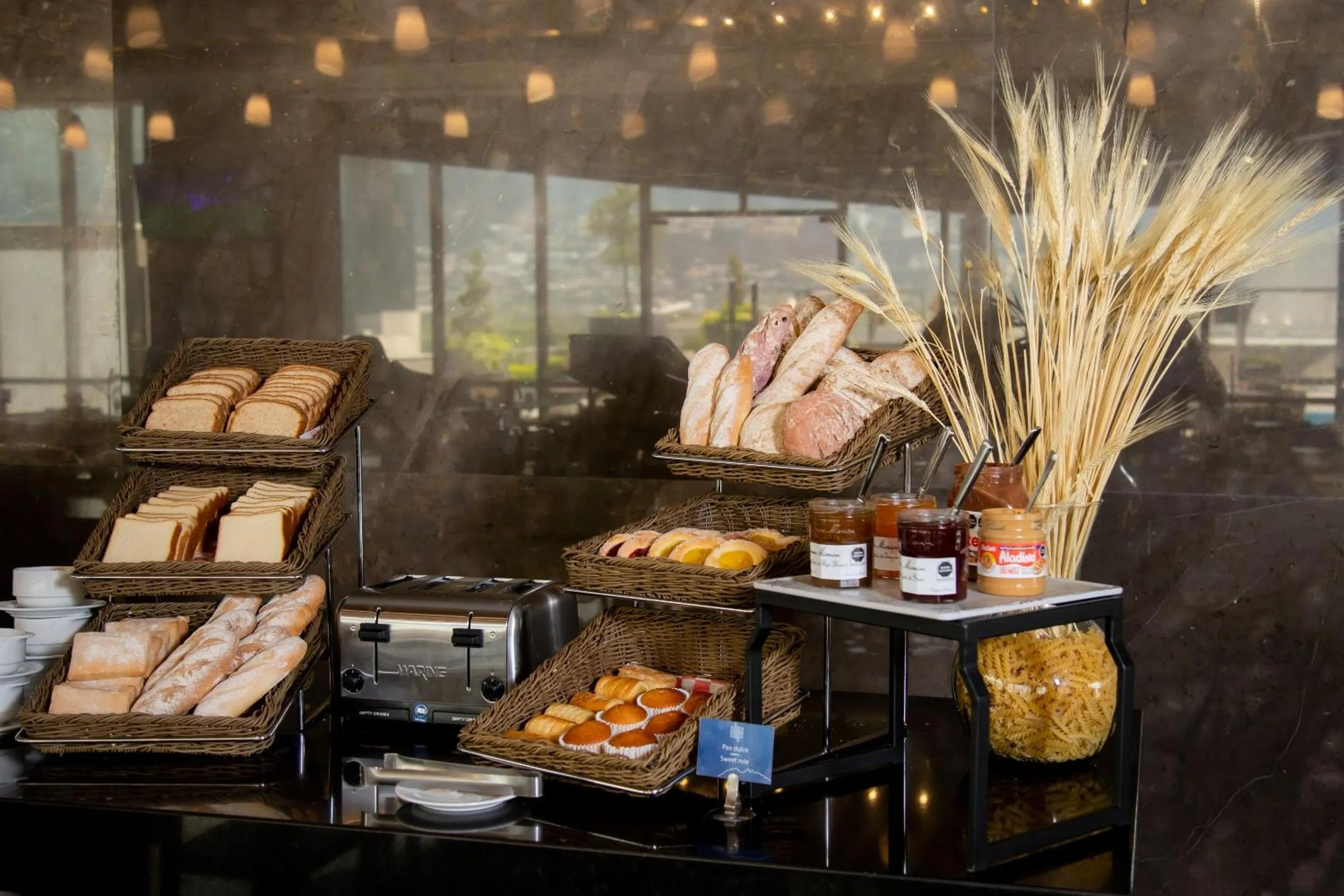 Buffet breakfast in Camino Real Fashion Drive Monterrey