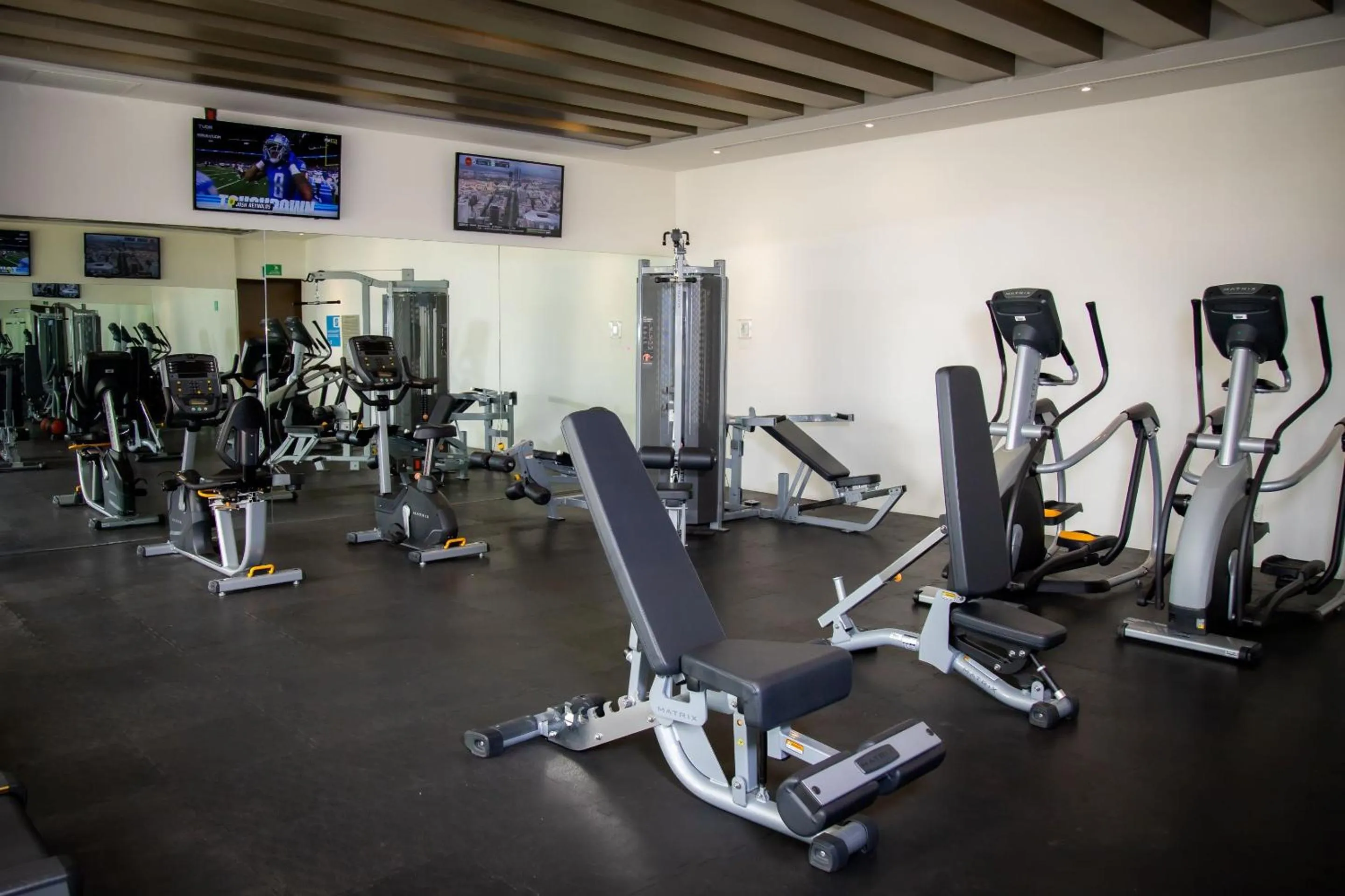 Fitness centre/facilities in Camino Real Fashion Drive Monterrey