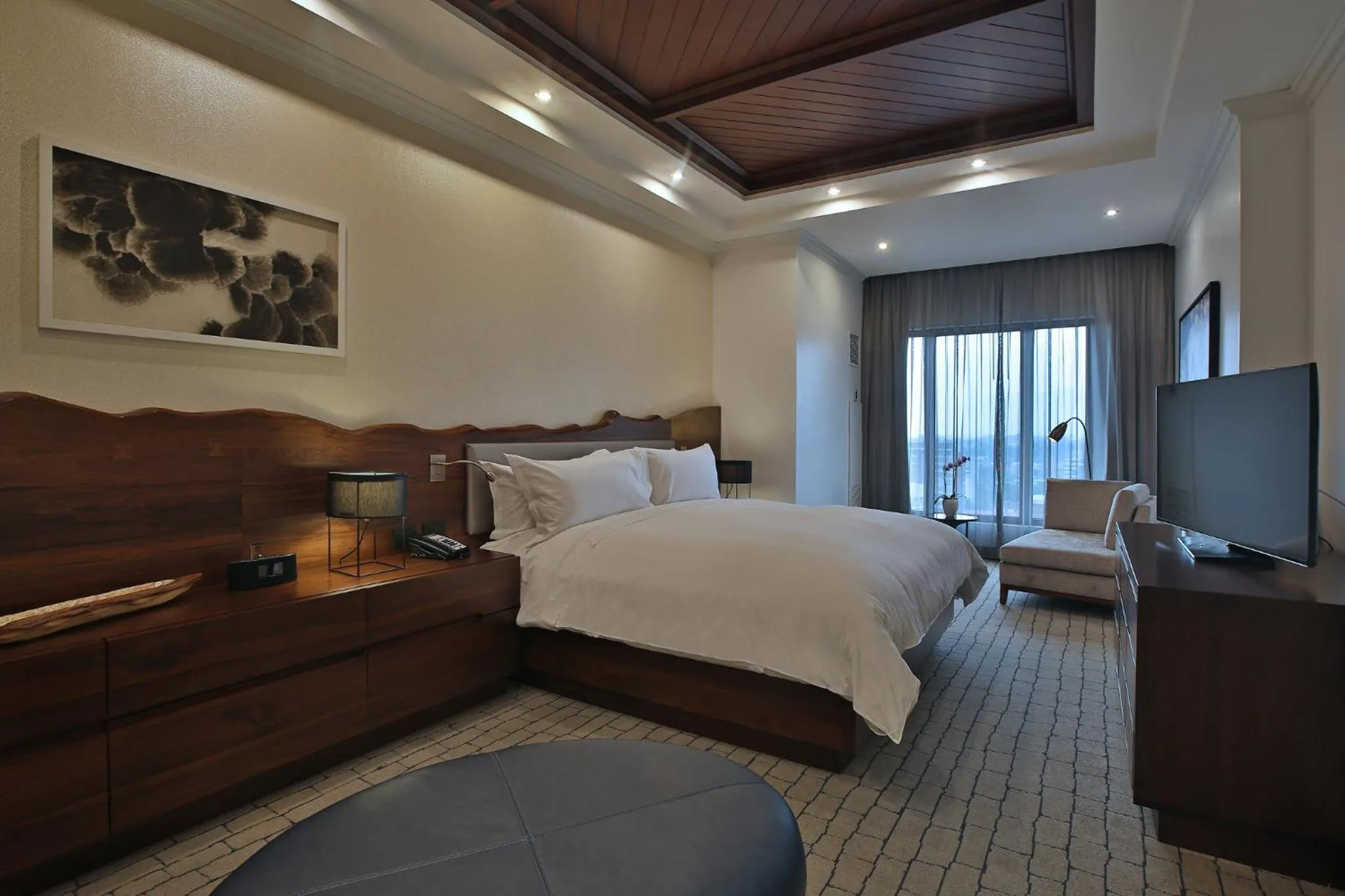 Photo of the whole room, Bed in Intercontinental Real Guatemala by IHG