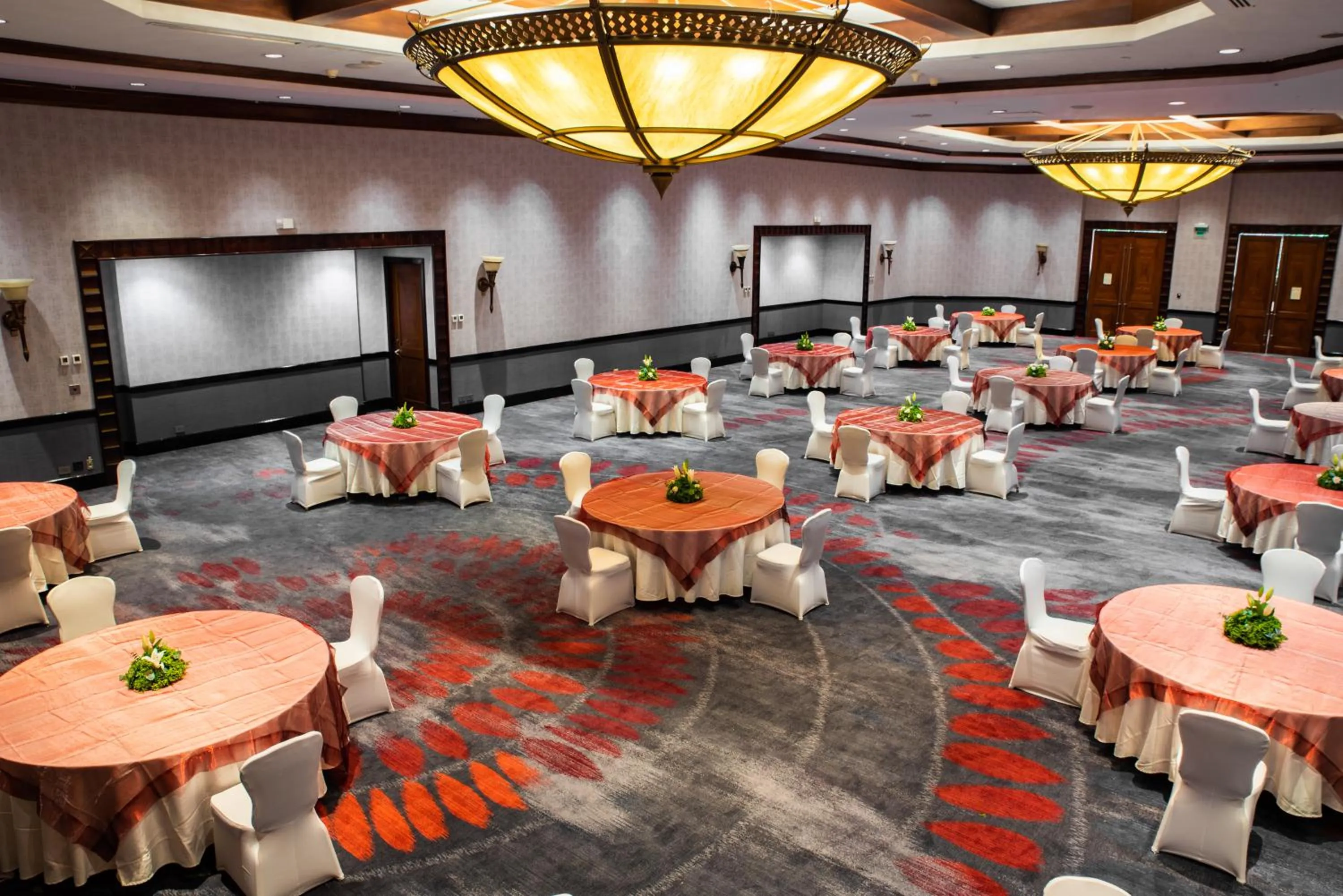 TV and multimedia in Intercontinental Real Guatemala by IHG