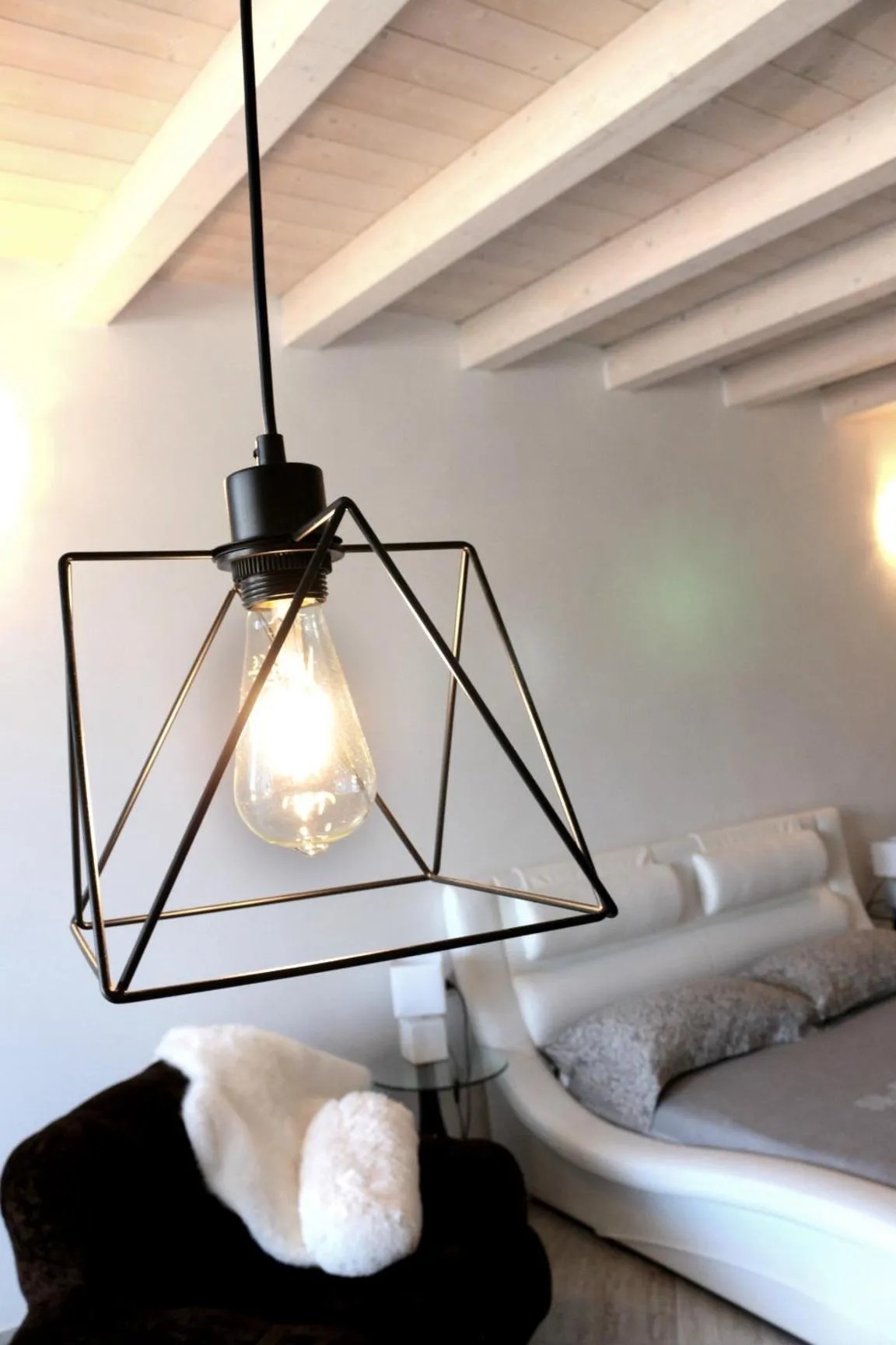 Decorative detail, Bed in Paradeisos Residence Sas