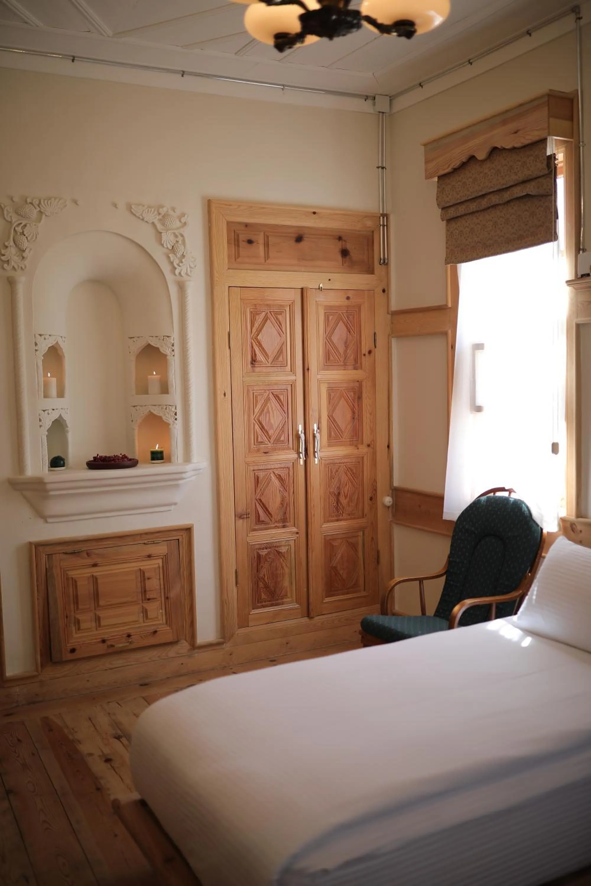 Decorative detail in Melekli Konak