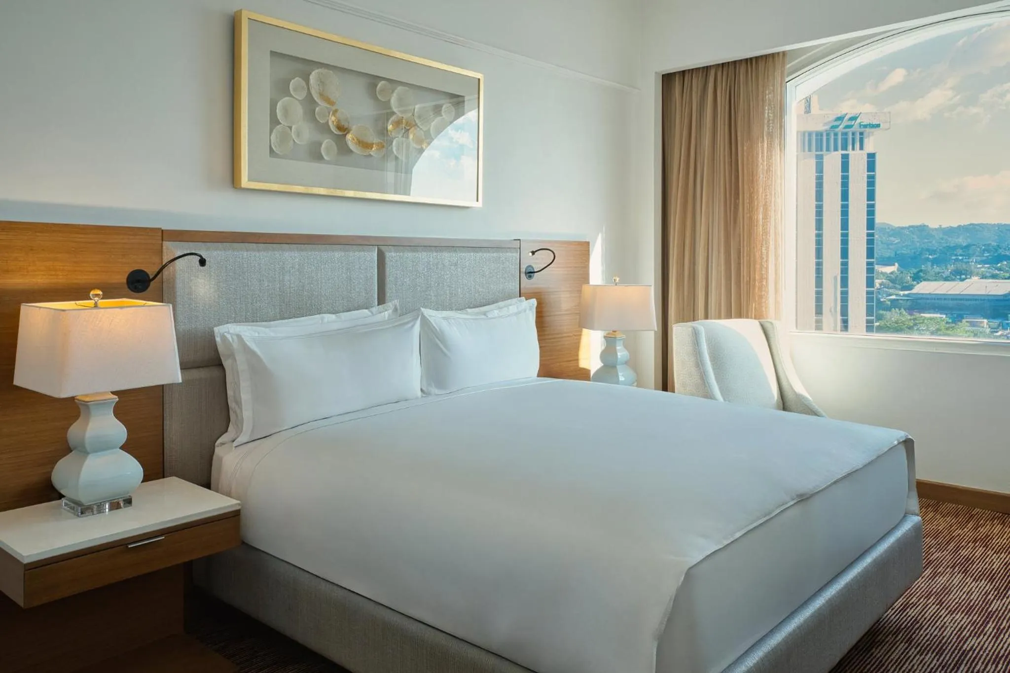 Photo of the whole room, Bed in Real Intercontinental San Salvador by IHG