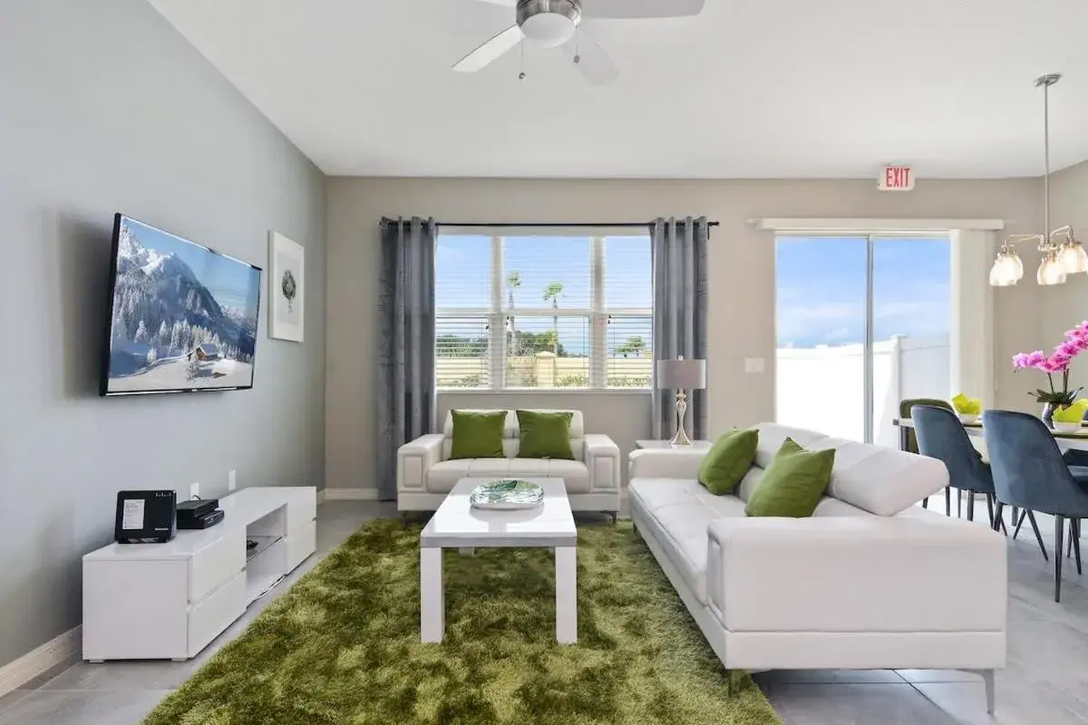 Family Friendly Four Bedrooms 5147A Family Friendly Four Bedrooms 5147A