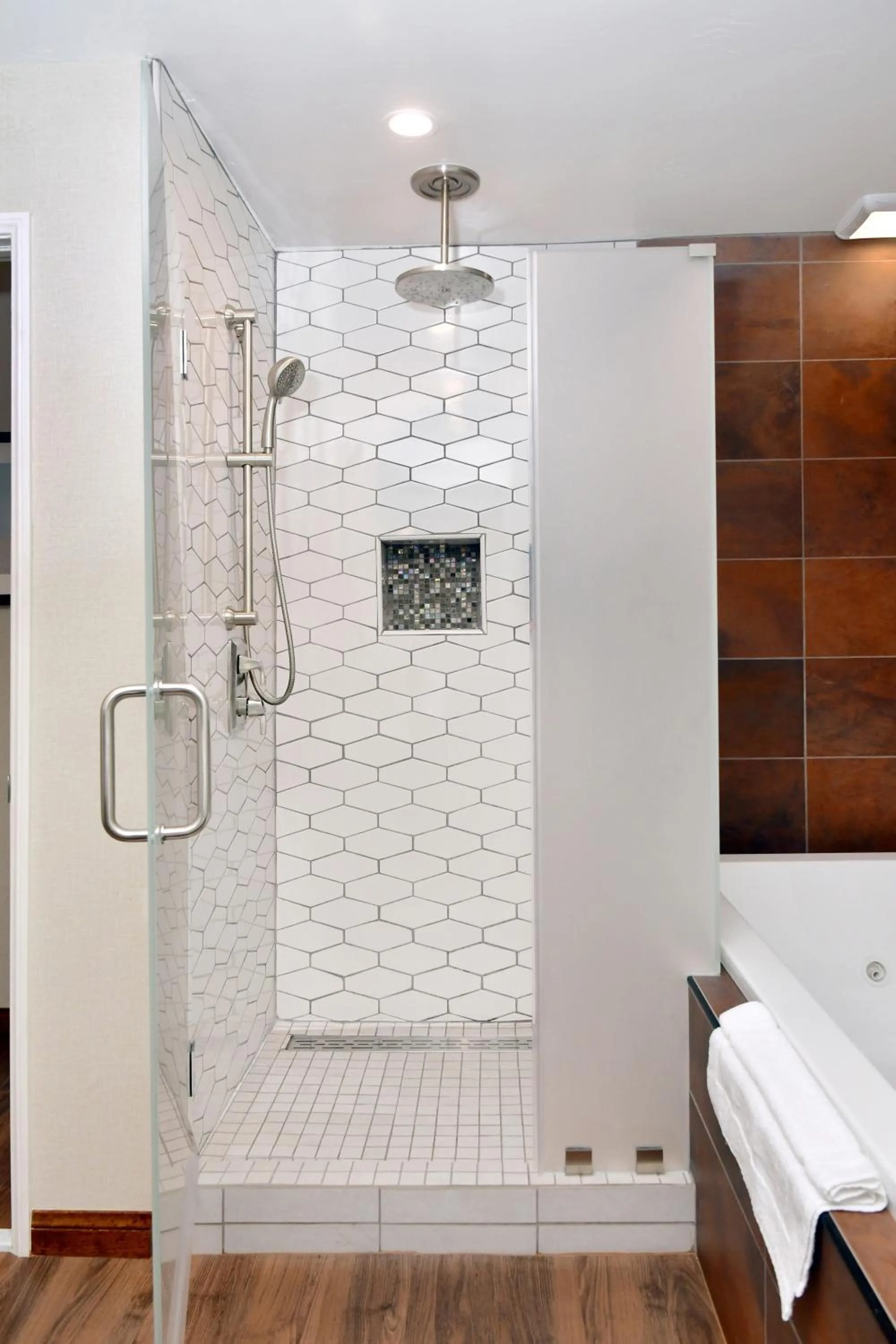 Shower in Old Town Inn