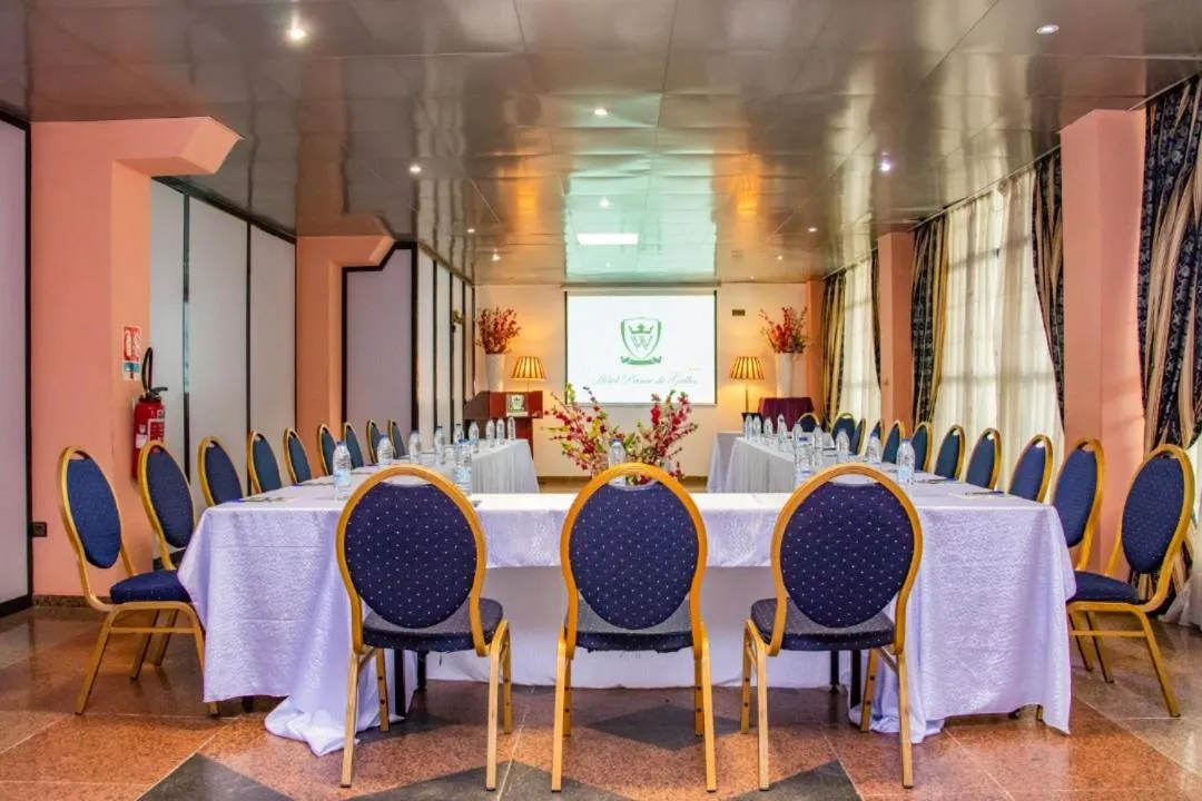 Business facilities in Hôtel Prince De Galles