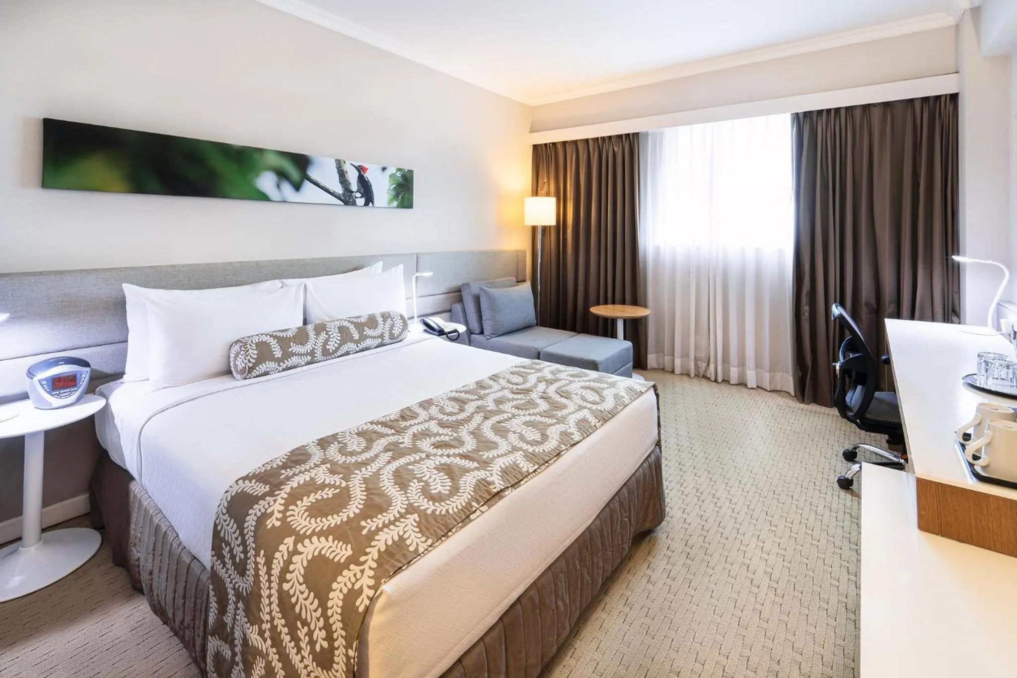 Photo of the whole room, Bed in Crowne Plaza Managua by IHG