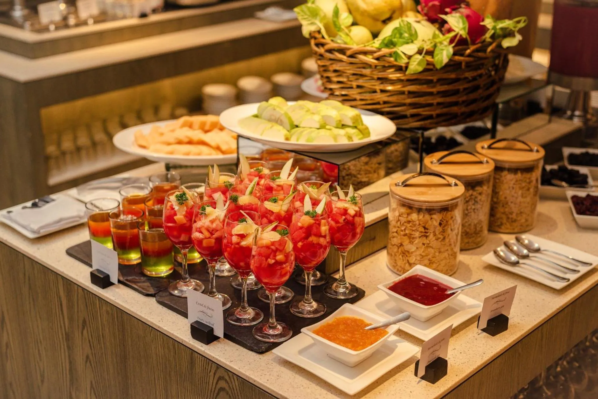 Restaurant/places to eat in Crowne Plaza Managua by IHG