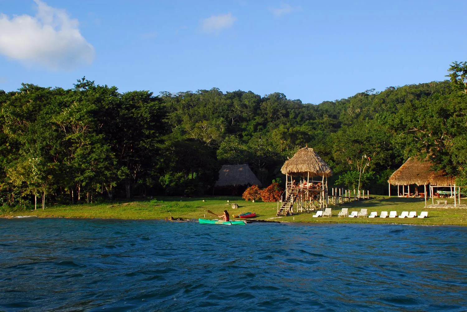 Lake view in Camino Real Tikal‎